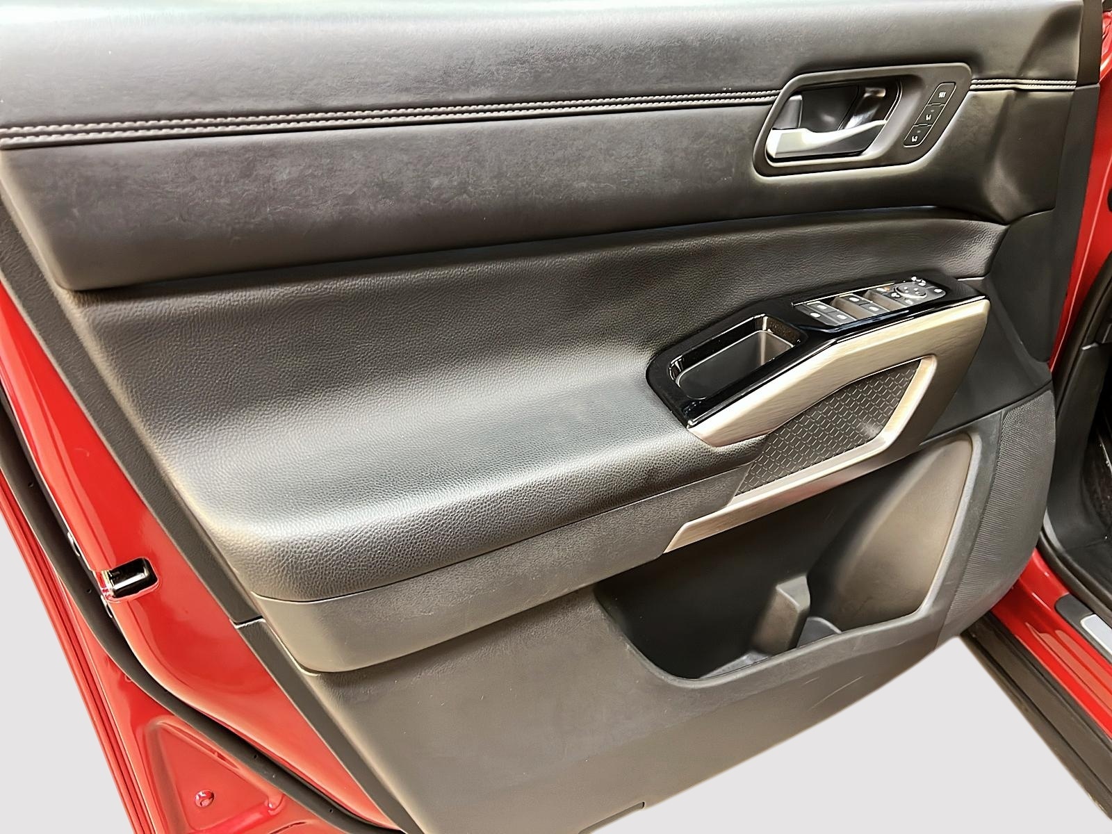 Nissan Pathfinder 2024 - Image #27