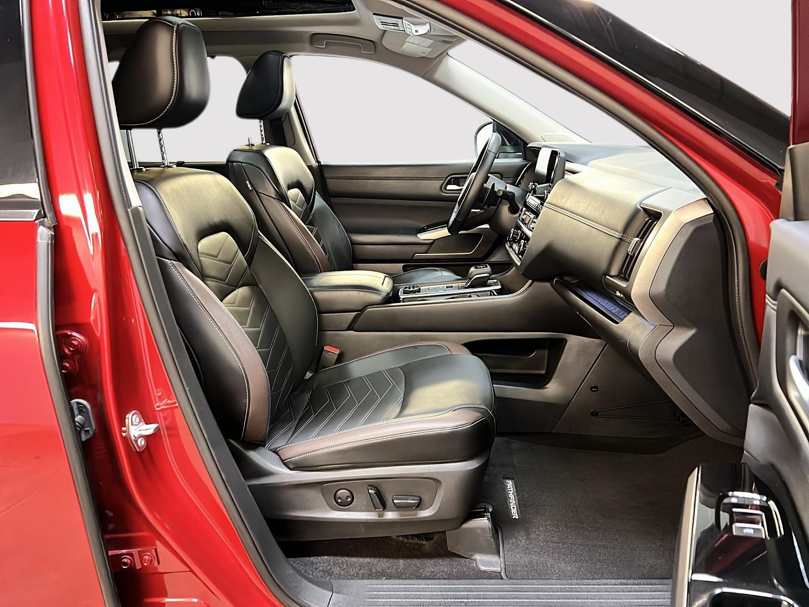 Nissan Pathfinder 2024 - Image #8