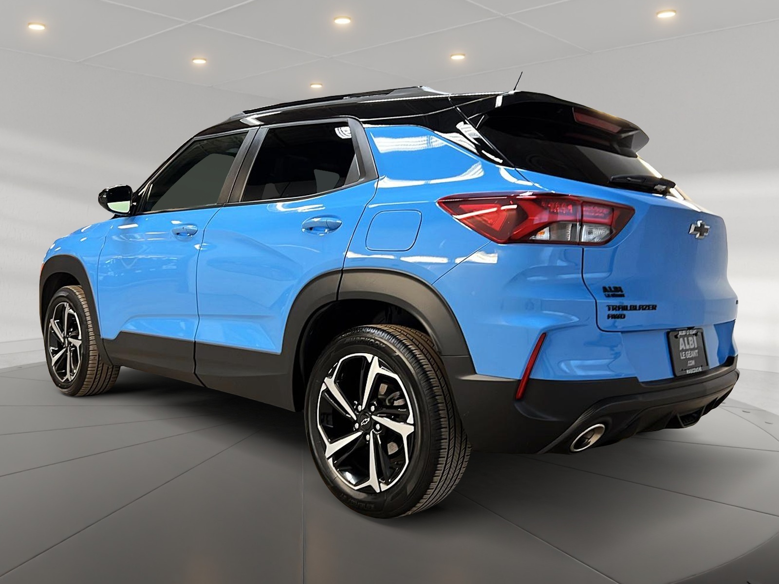 Chevrolet Trailblazer 1RS TOIT PANO 4RM 2023 - image #6