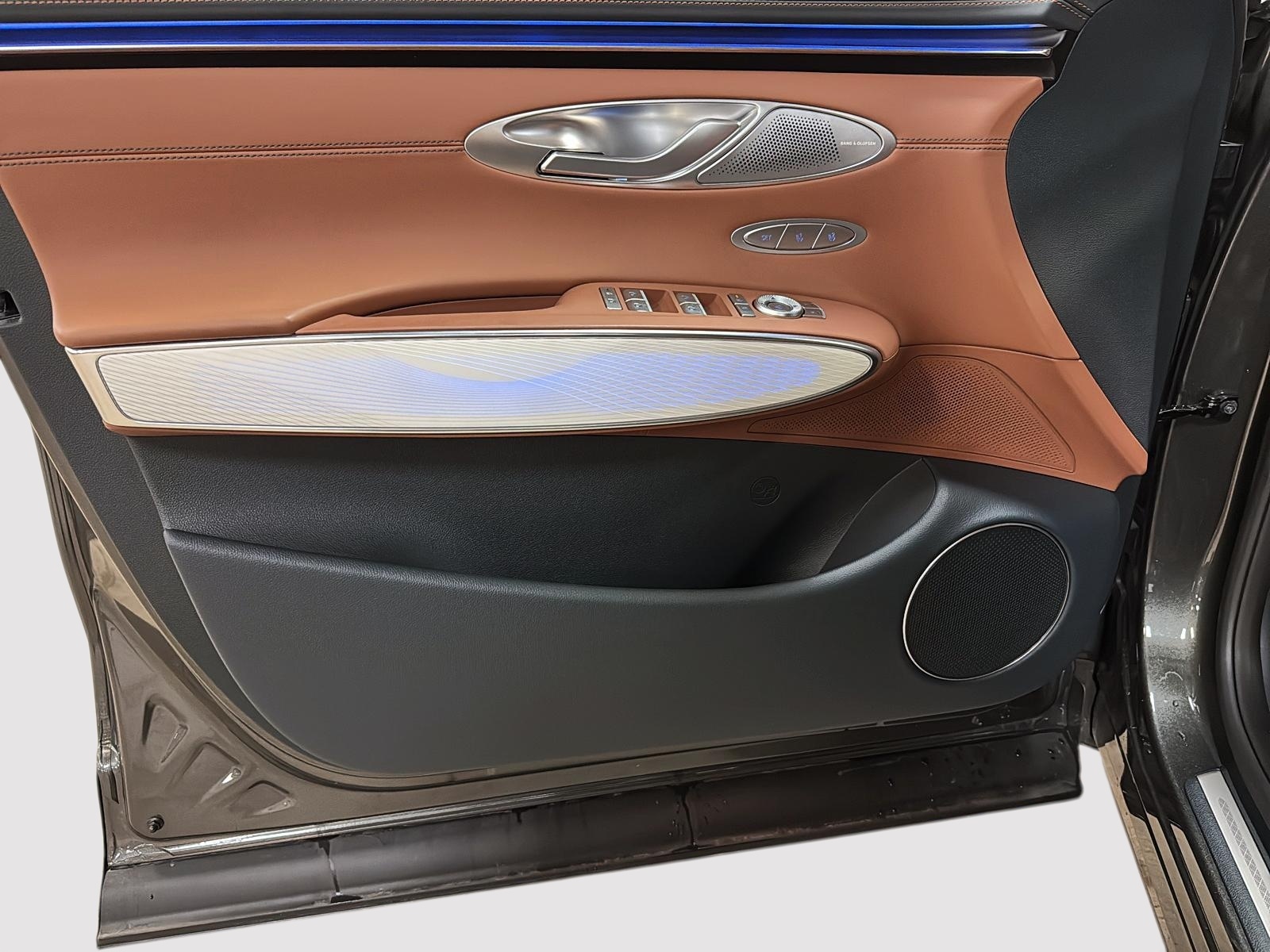 Genesis GV70 2026 - Image #31