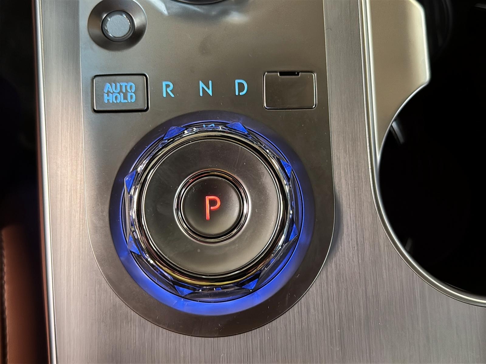 Genesis GV70 2026 - Image #16