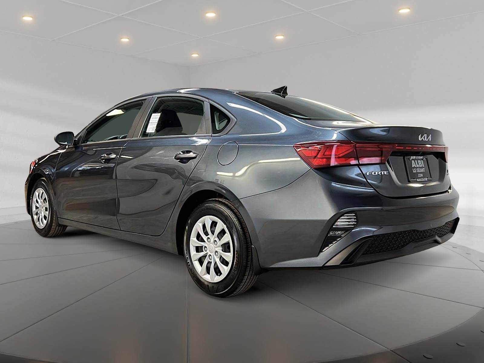 Kia Forte LX 2023 - image #6
