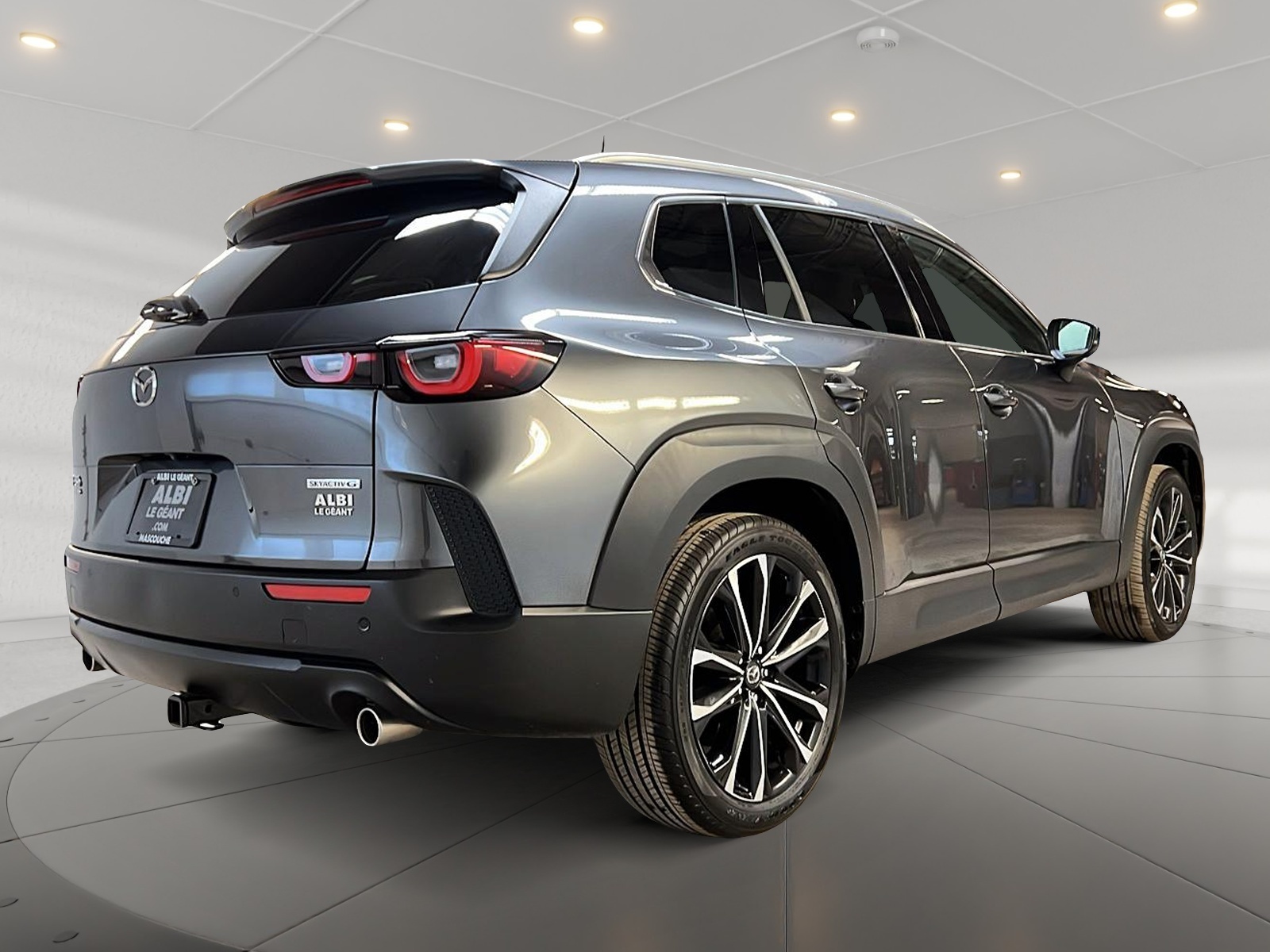 Mazda CX-50 GT CUIR TOIT PANO NAV 4RM 2024 - image #4