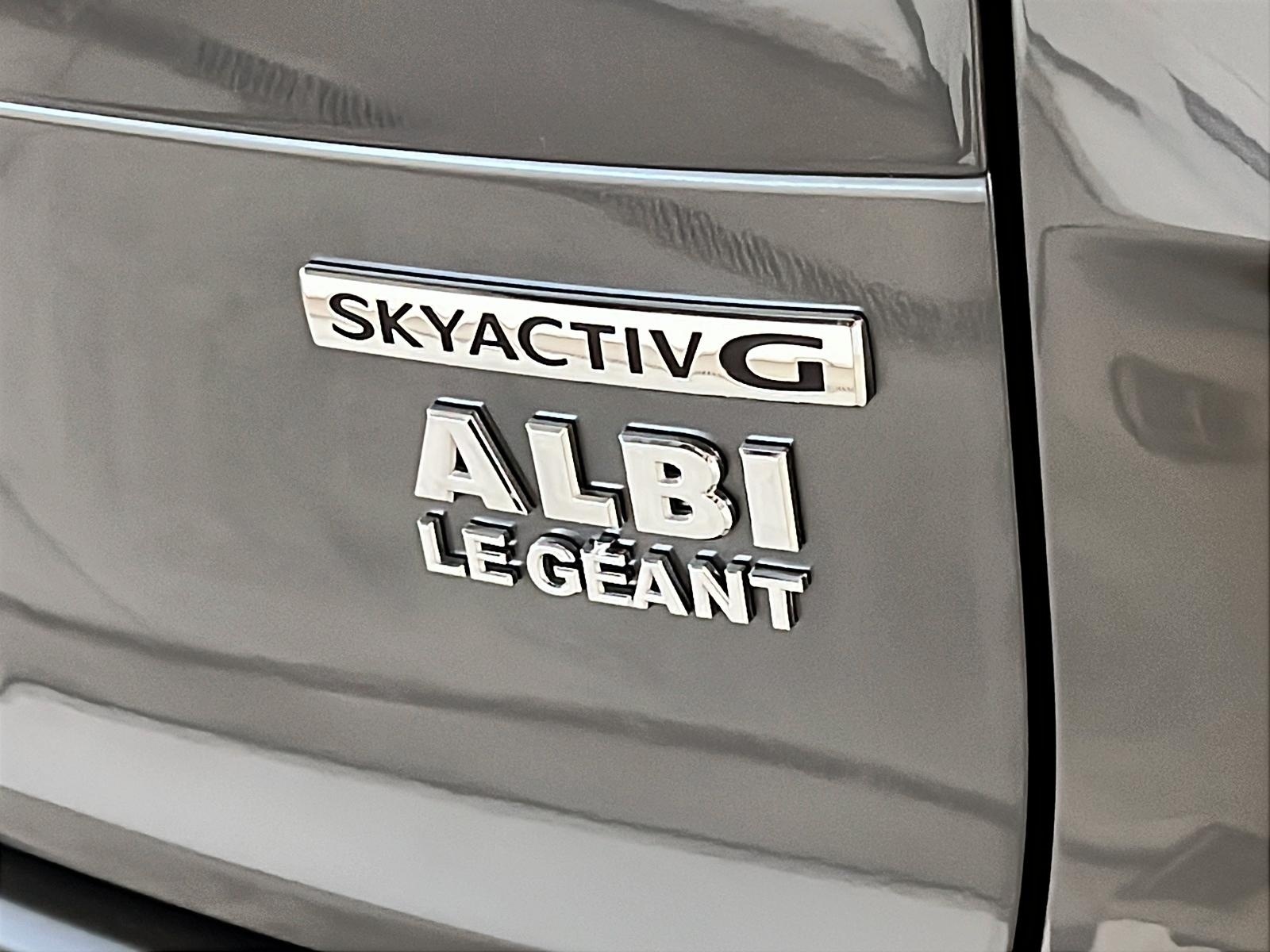 Mazda CX-50 GT CUIR TOIT PANO NAV 4RM 2024 - image #30