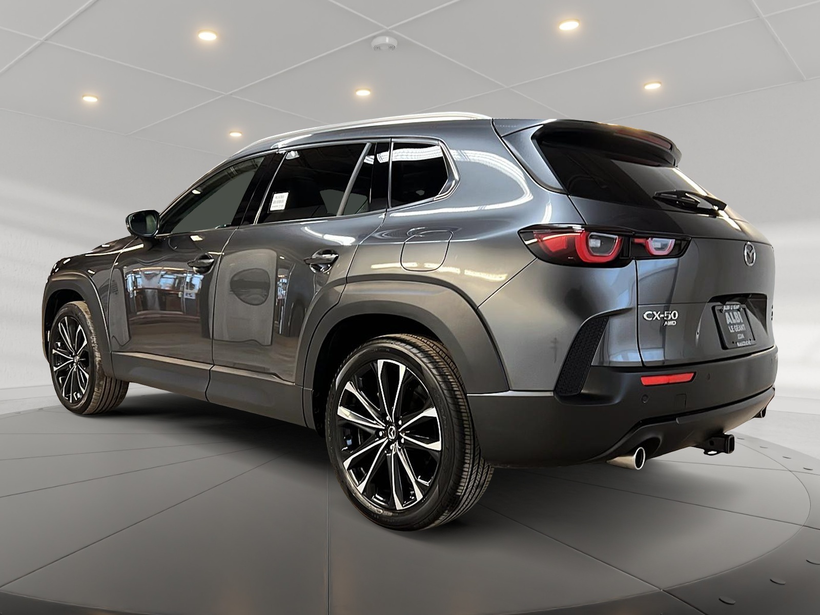 Mazda CX-50 GT CUIR TOIT PANO NAV 4RM 2024 - image #6