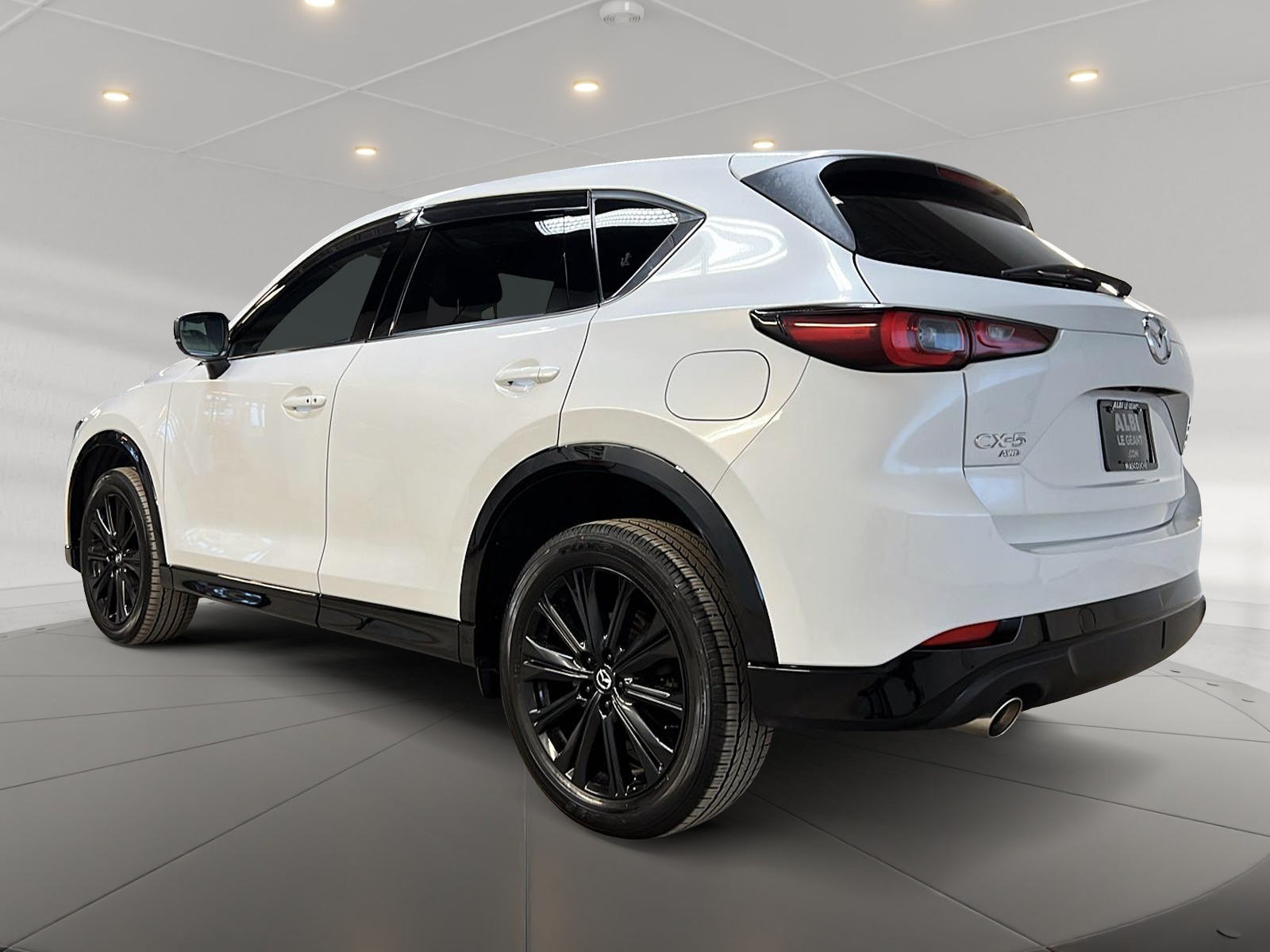 Mazda CX-5 GT SPORT DESIGN 2.5T CUIR TOIT NAV 4RM 2023 - image #6