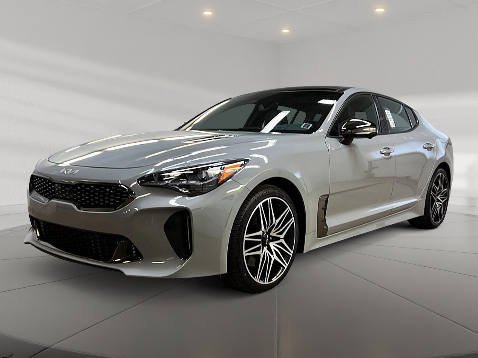 Kia Stinger GT ELITE TOIT NAV 3.3T 4RM 2023 - image #1