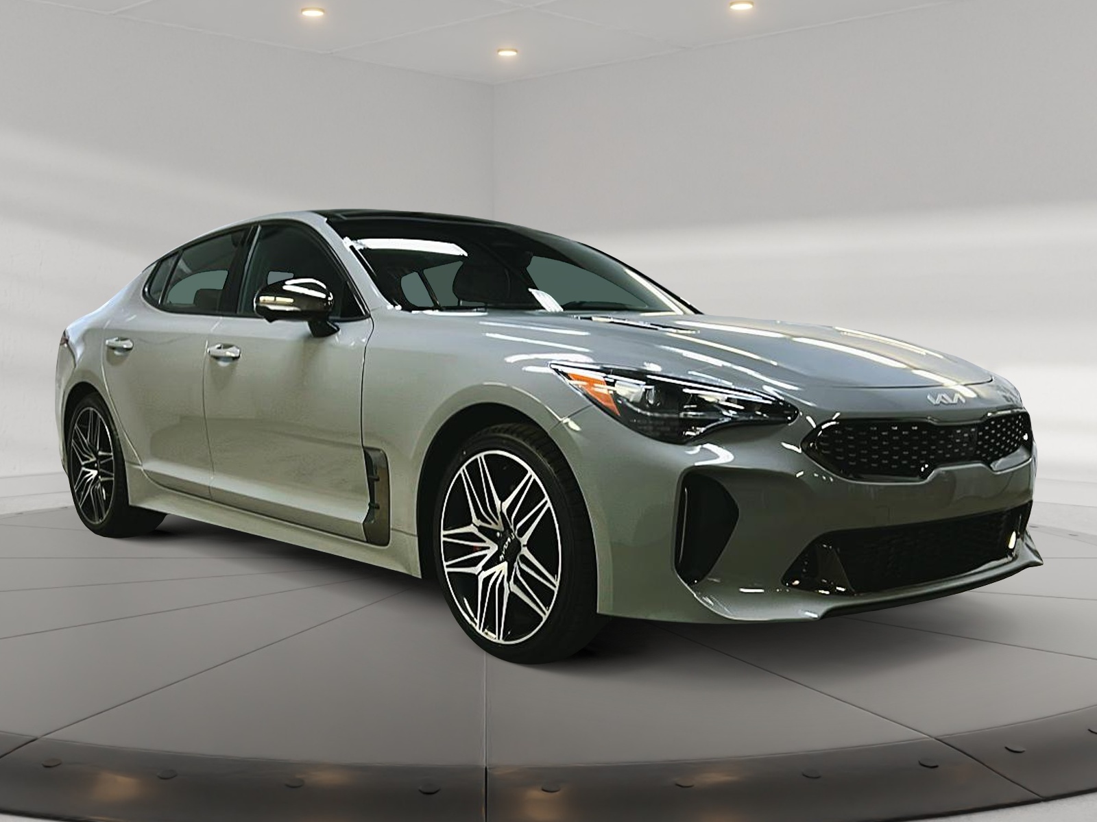 Kia Stinger GT ELITE TOIT NAV 3.3T 4RM 2023 - image #3