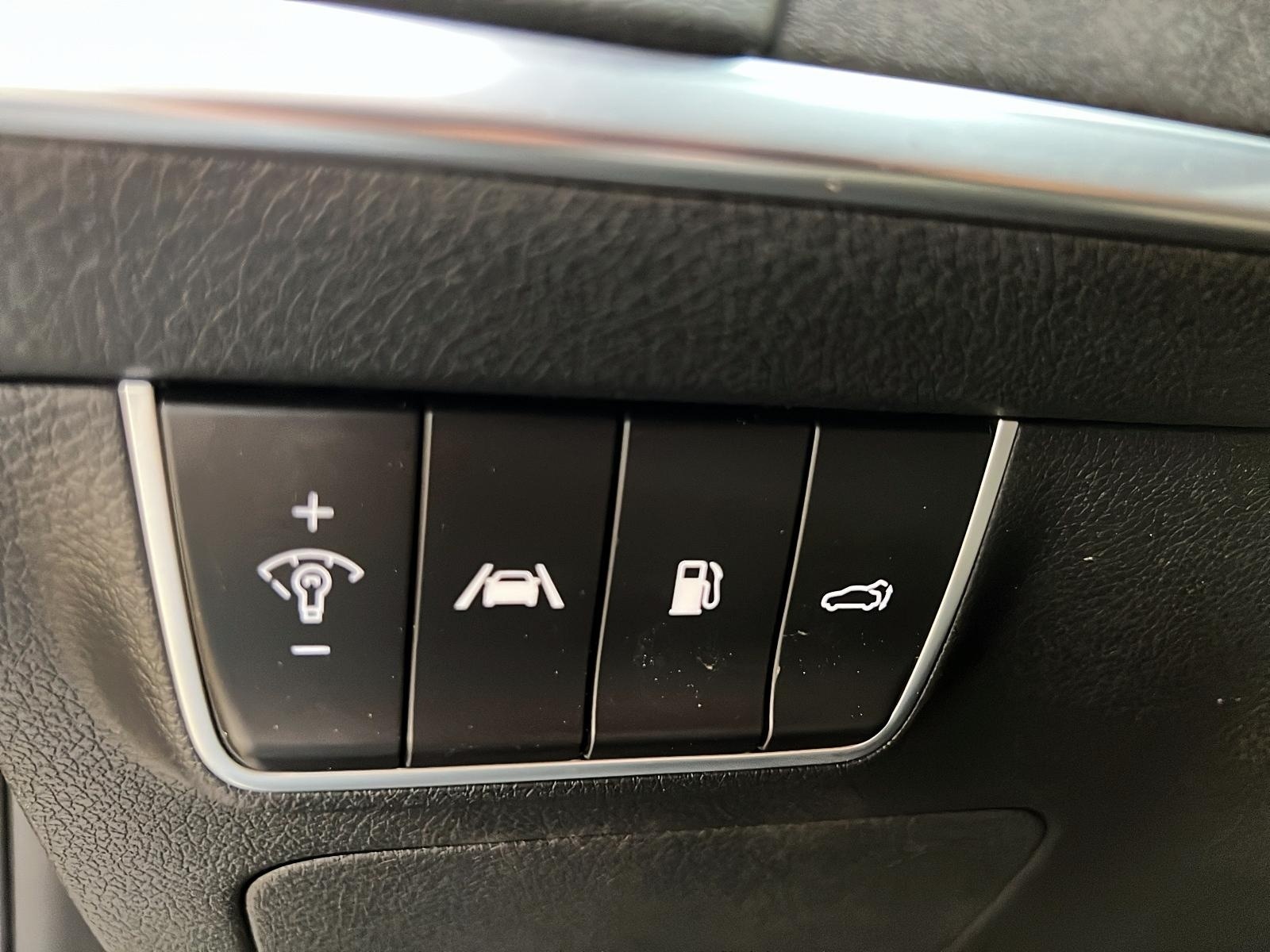 Kia Stinger GT ELITE TOIT NAV 3.3T 4RM 2023 - image #23