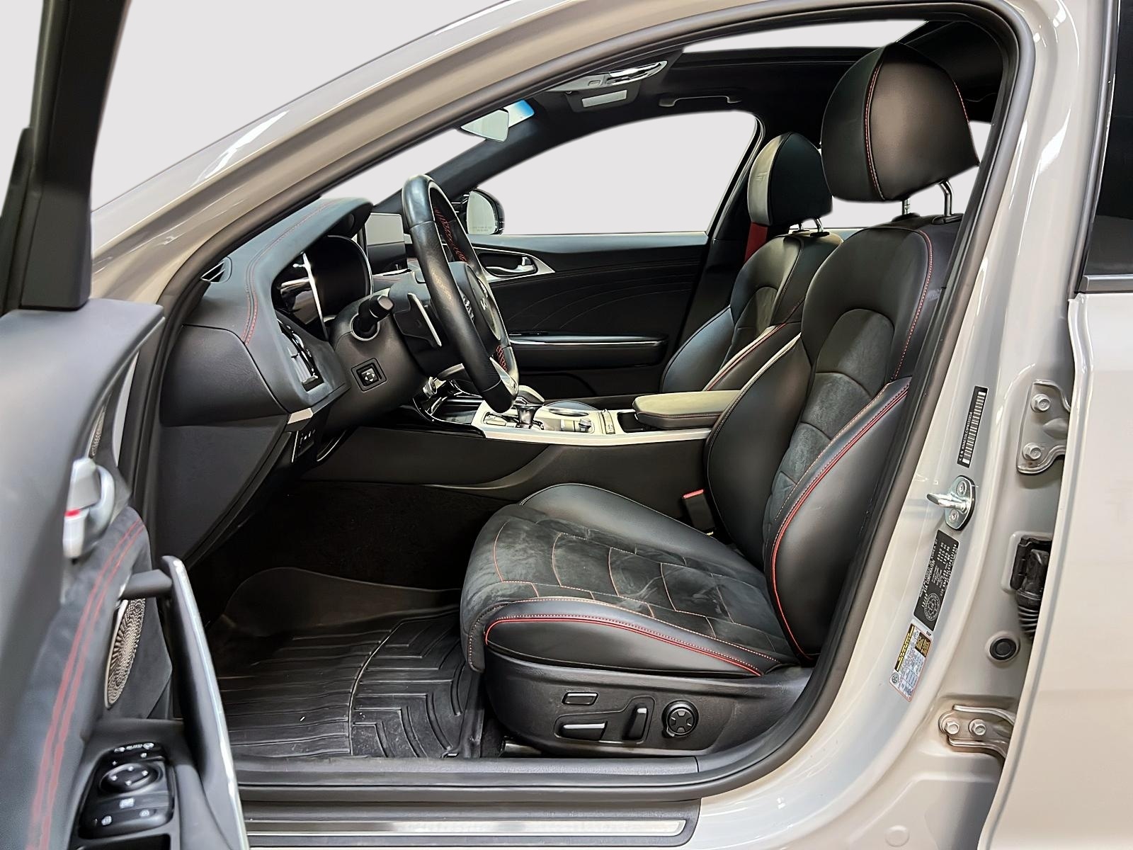 Kia Stinger 2023 - Image #7