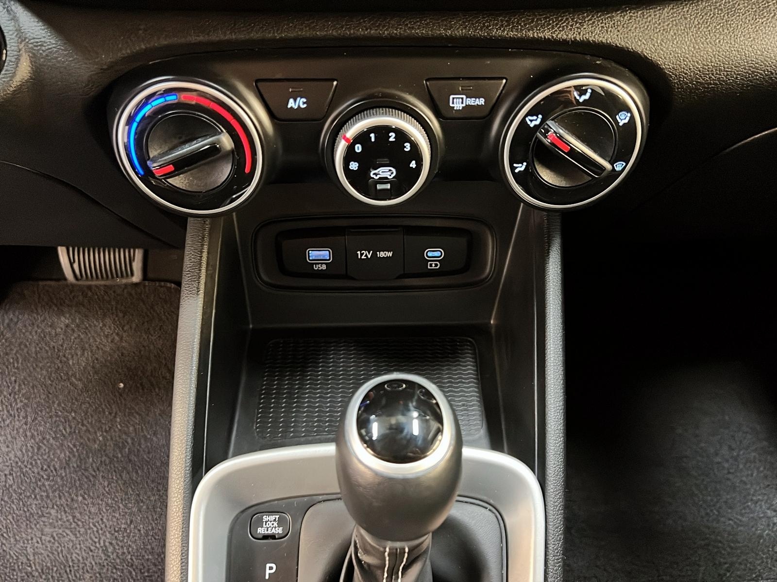 Hyundai Venue 2023 - Image #14