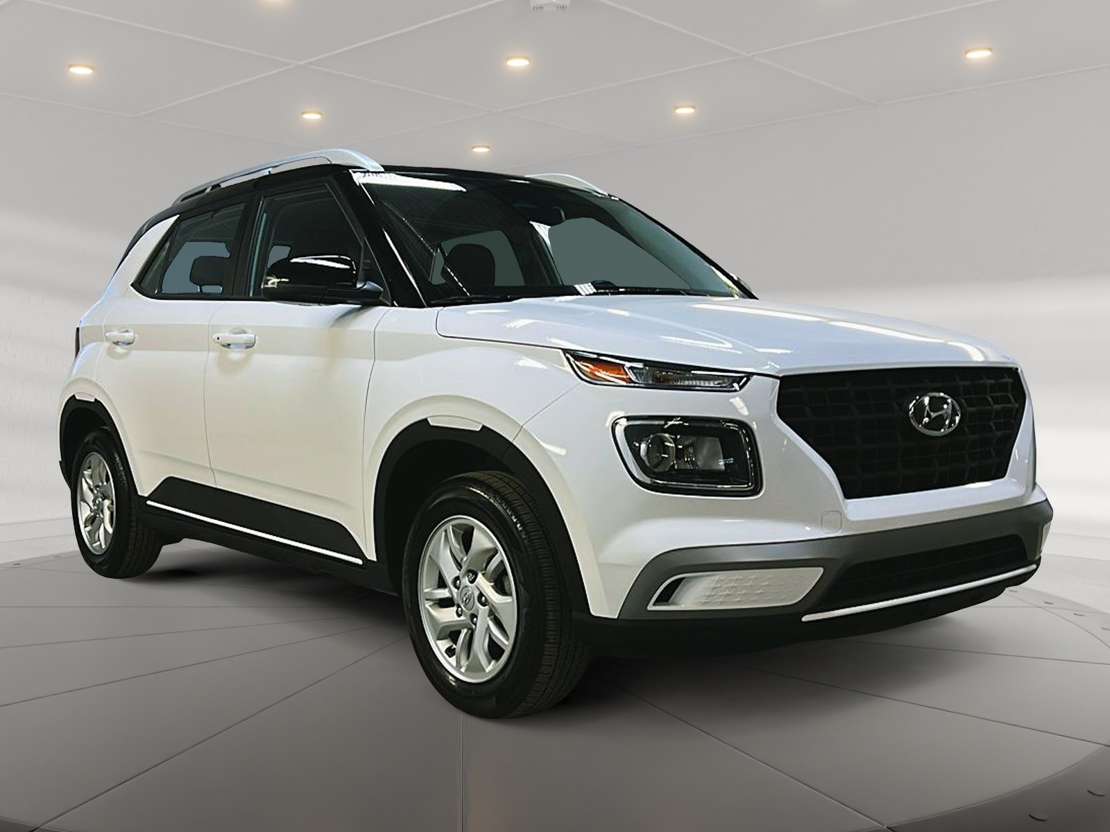 Hyundai Venue 2023 - Image #3