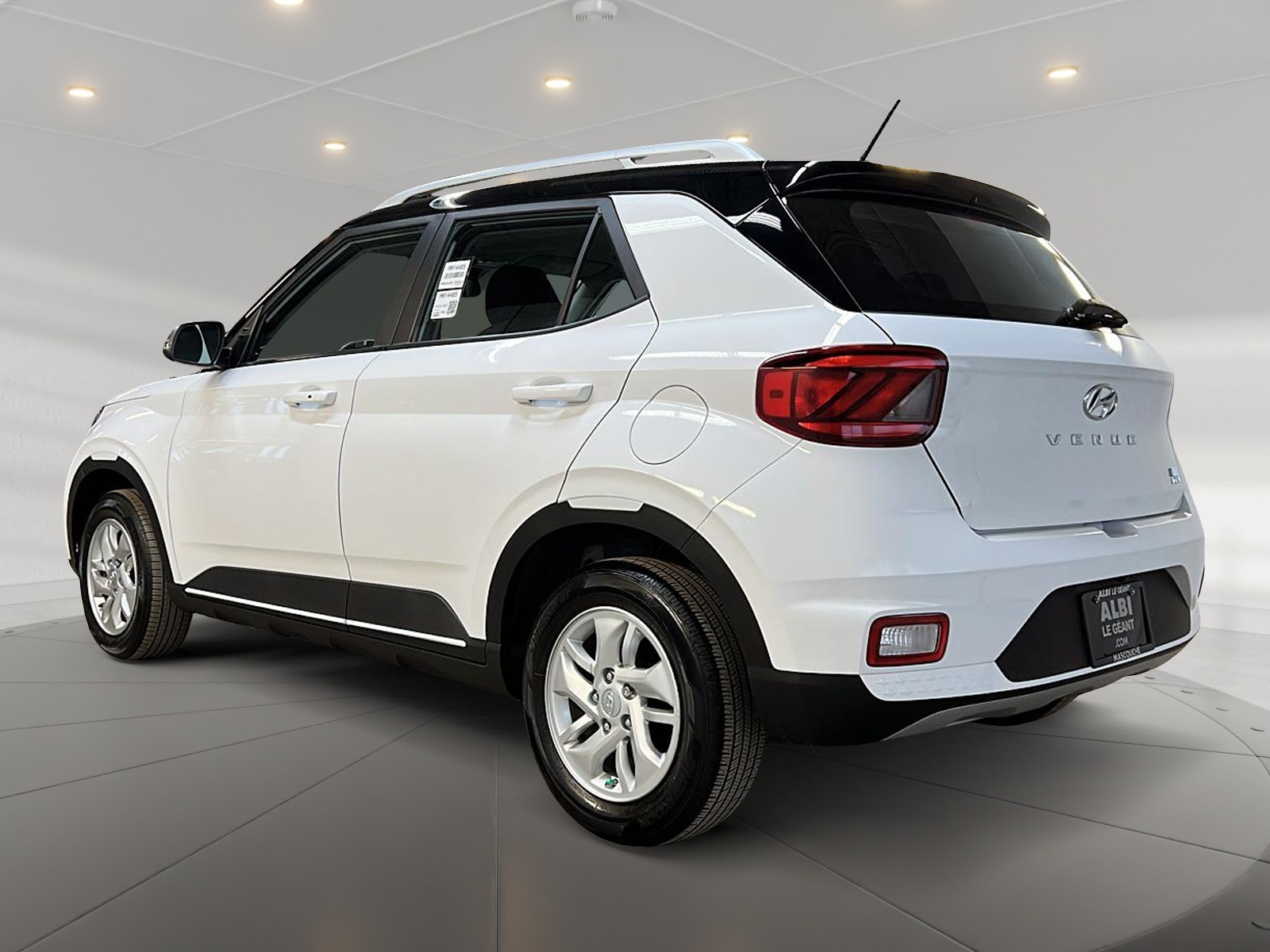 Hyundai Venue 2023 - Image #6