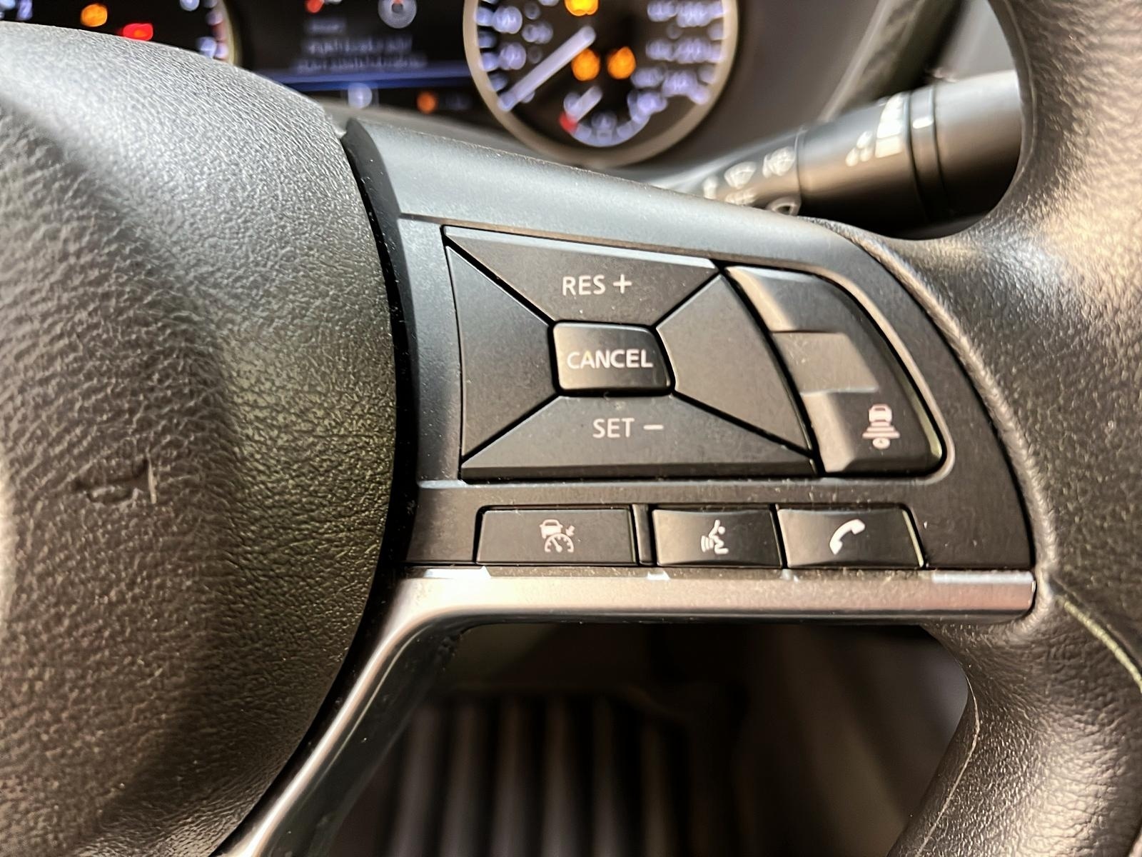 Nissan Sentra SV 2023 - image #18