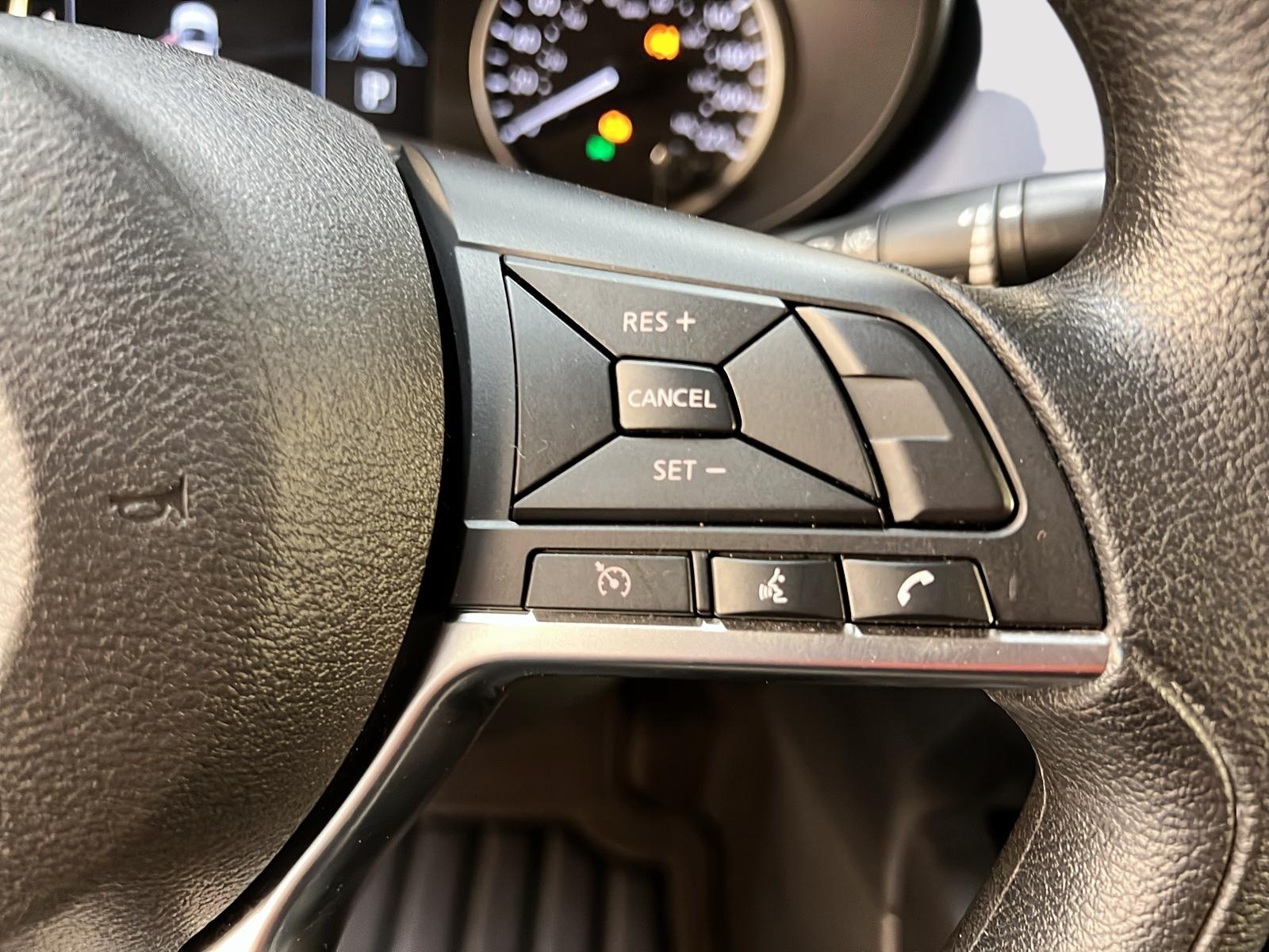 Nissan Versa SV 2024 - image #18