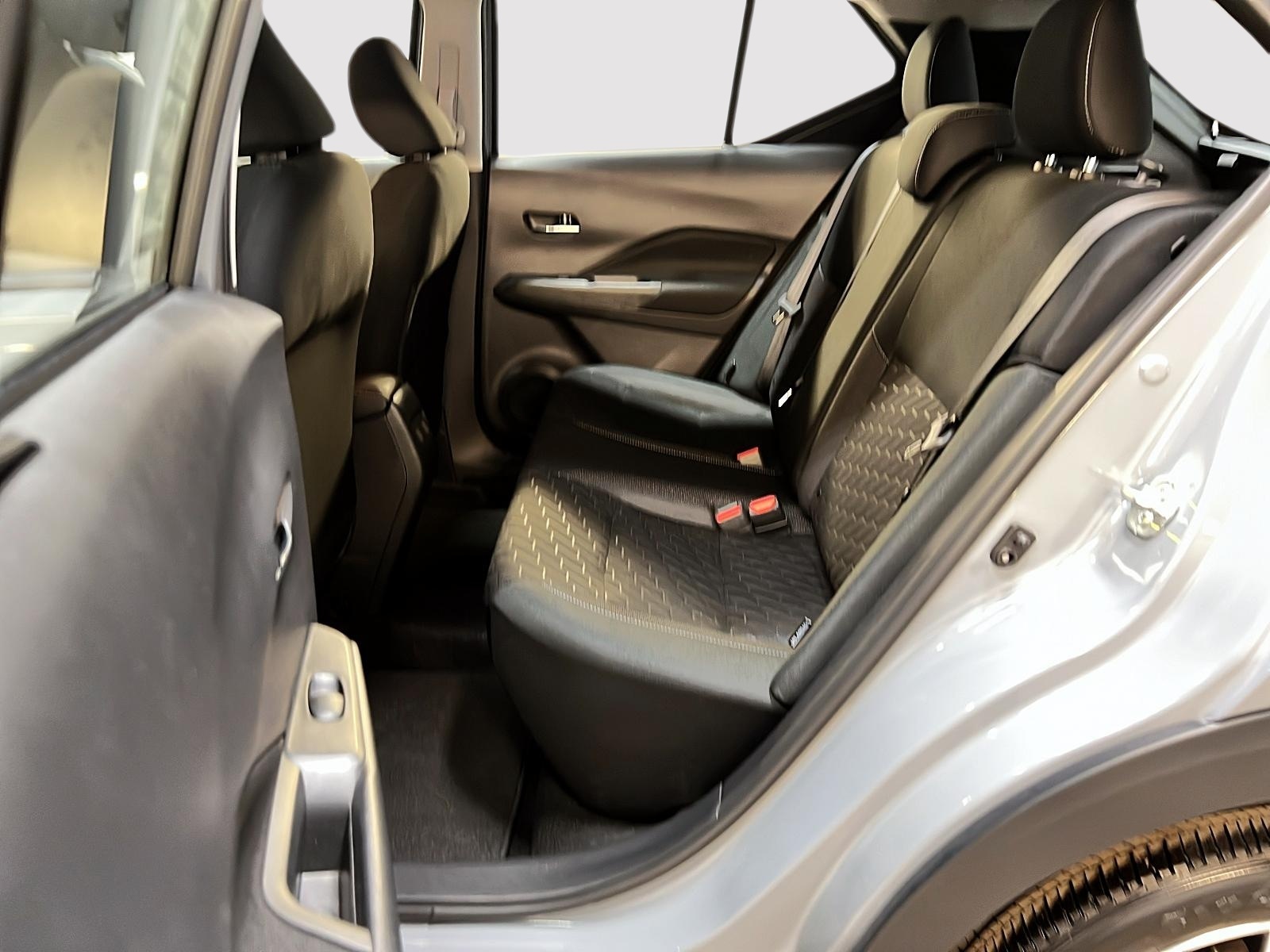 Nissan Kicks SV 2024 - image #9