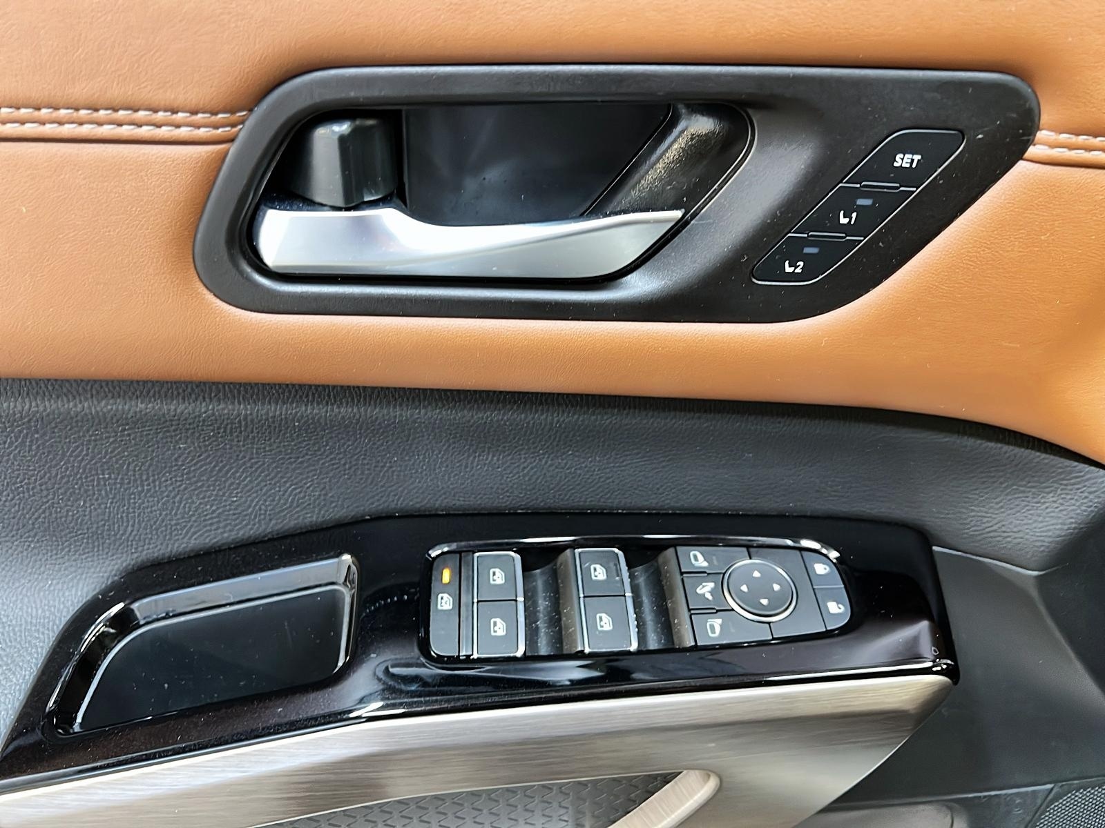 Nissan Pathfinder PLATINUM CUIR TOIT PANO NAV 4RM 2024 - image #26