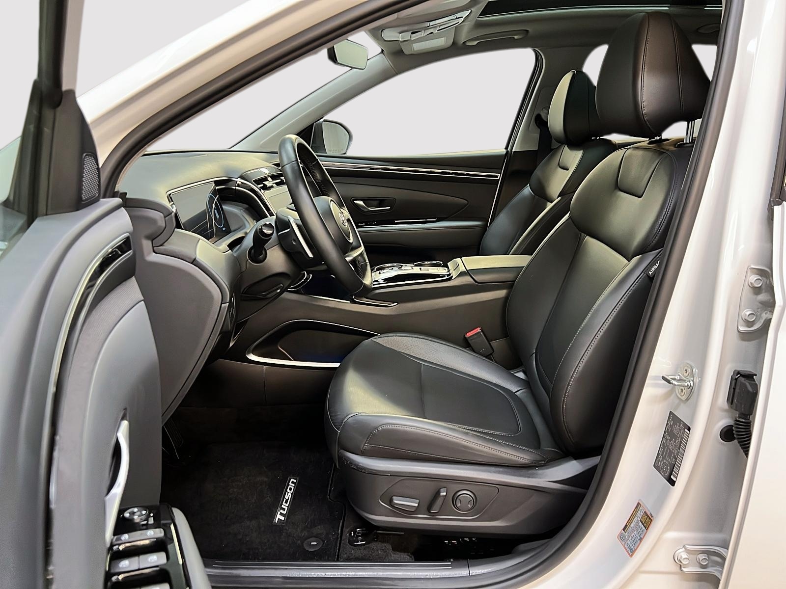 Hyundai Tucson LUXURY HIBRYD CUIR TOIT PANO NAV 4RM 2024 - image #7