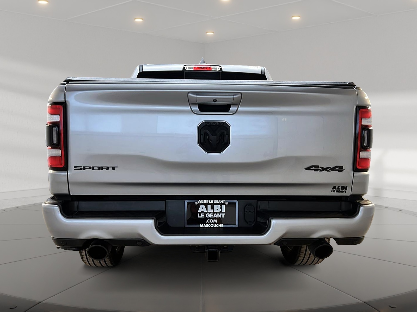 RAM 1500 SPORT 5.7 HEMI CREW CAB NAV 4X4 2023 - image #5