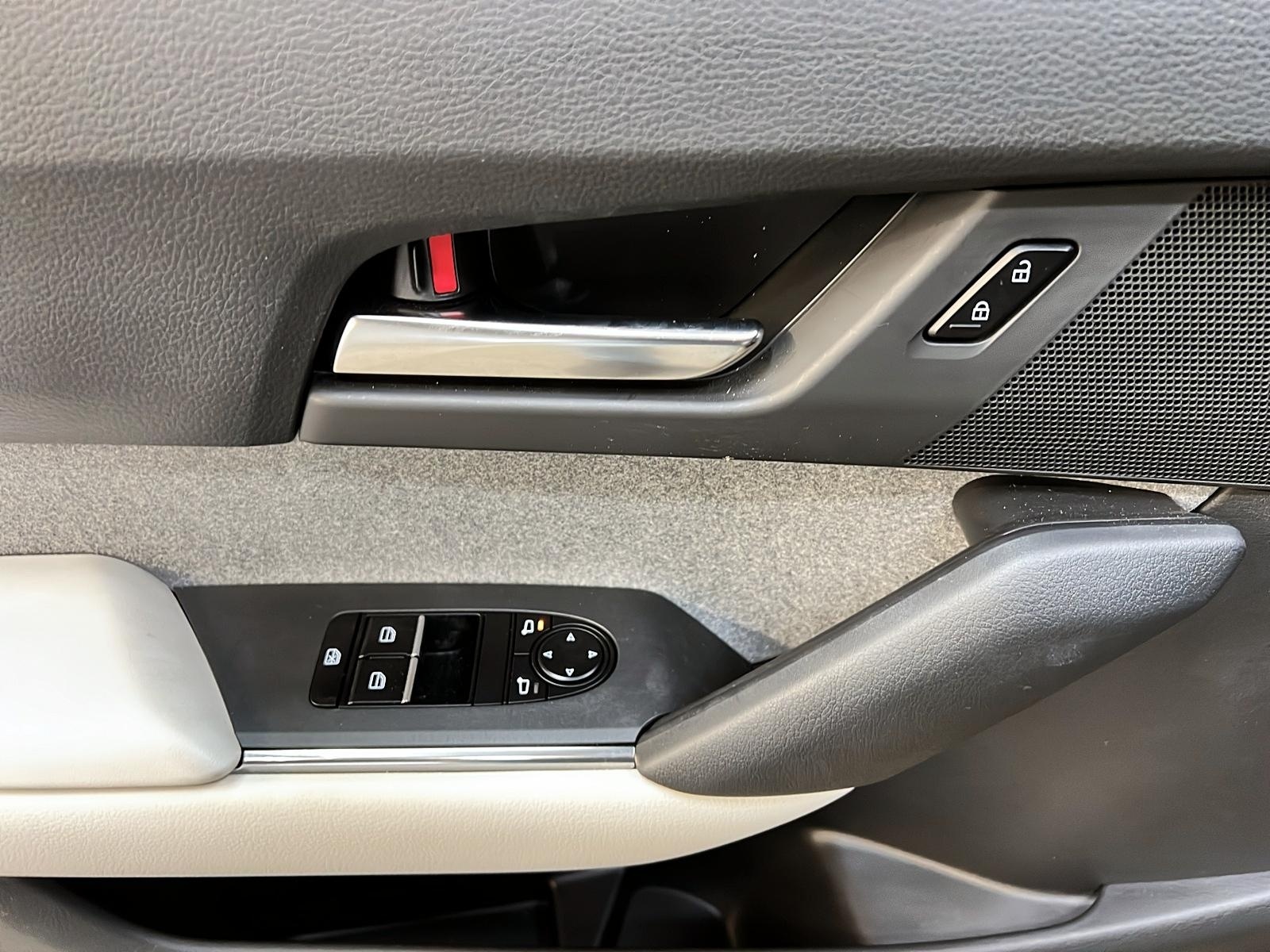 Mazda MX-30 GS NAV 2023 - image #23