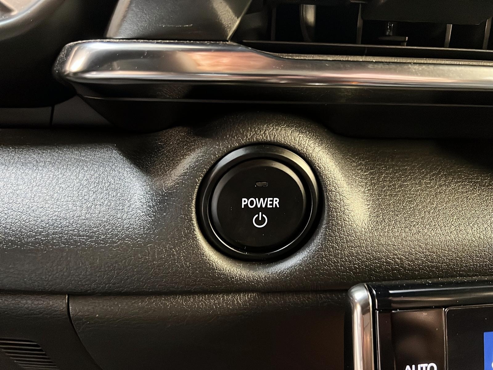 Mazda MX-30 2023 - Image #19