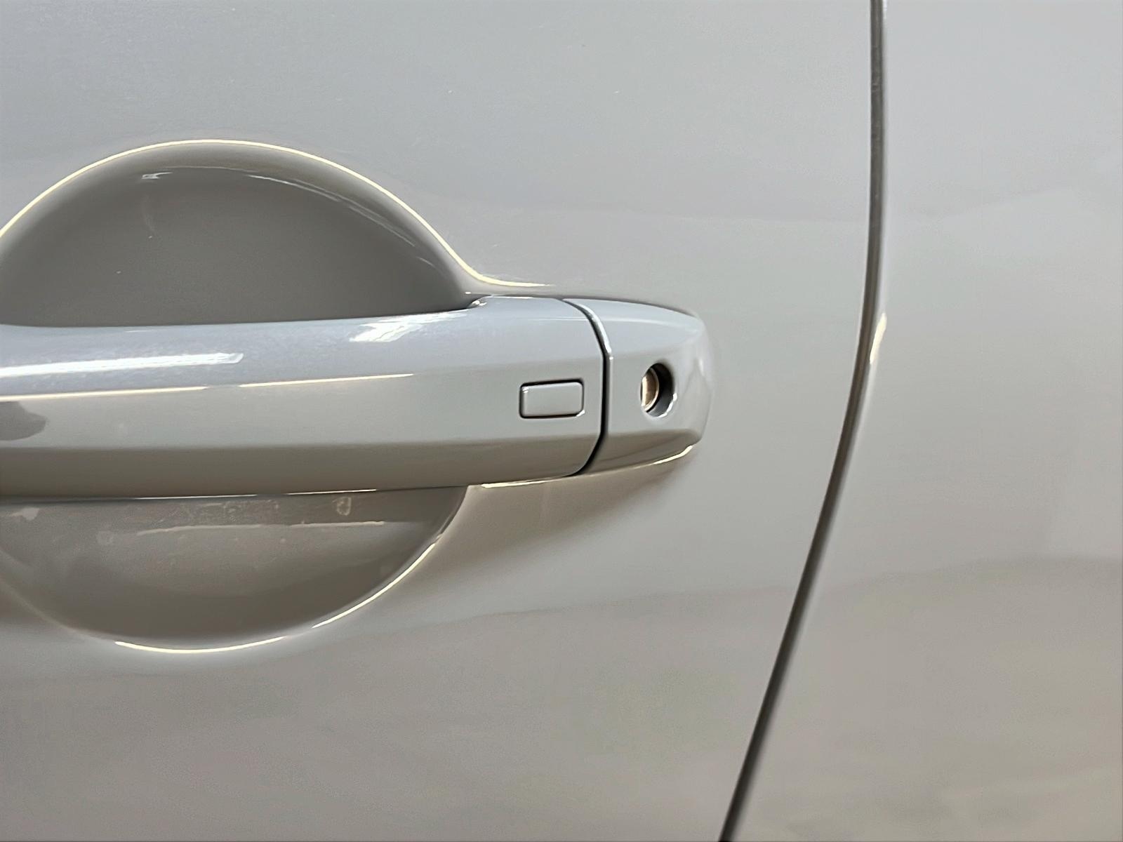 Nissan Pathfinder PLATINUM CUIR TOIT PANO NAV 4RM 2025 - image #29