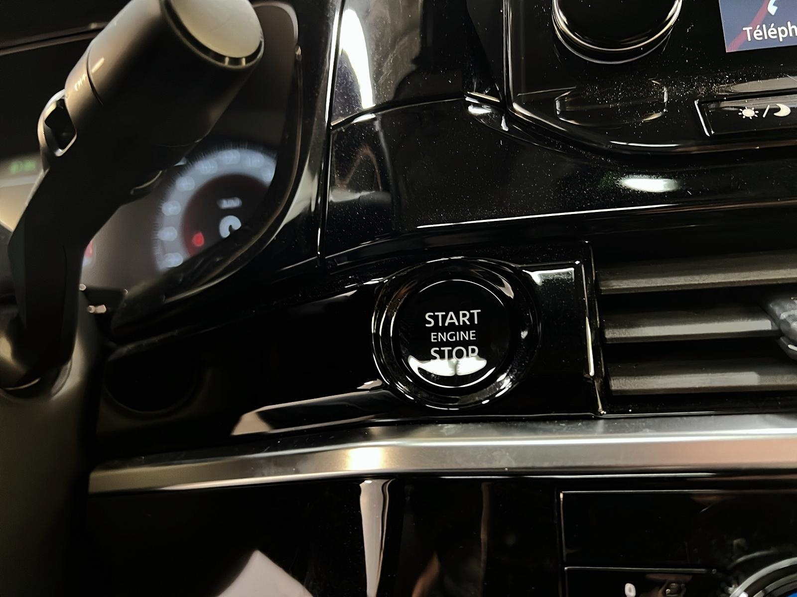 Nissan Pathfinder PLATINUM CUIR TOIT PANO NAV 4RM 2025 - image #22