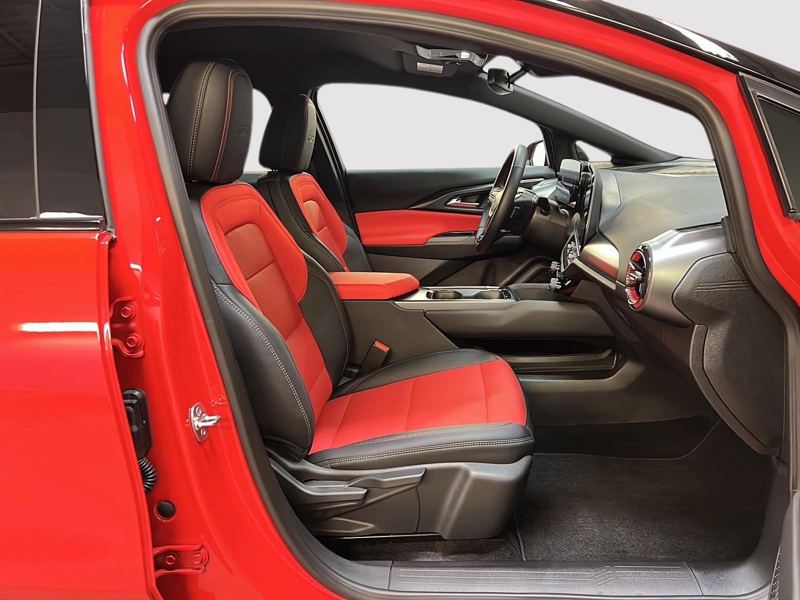 Chevrolet Equinox EV 2024 - Image #8