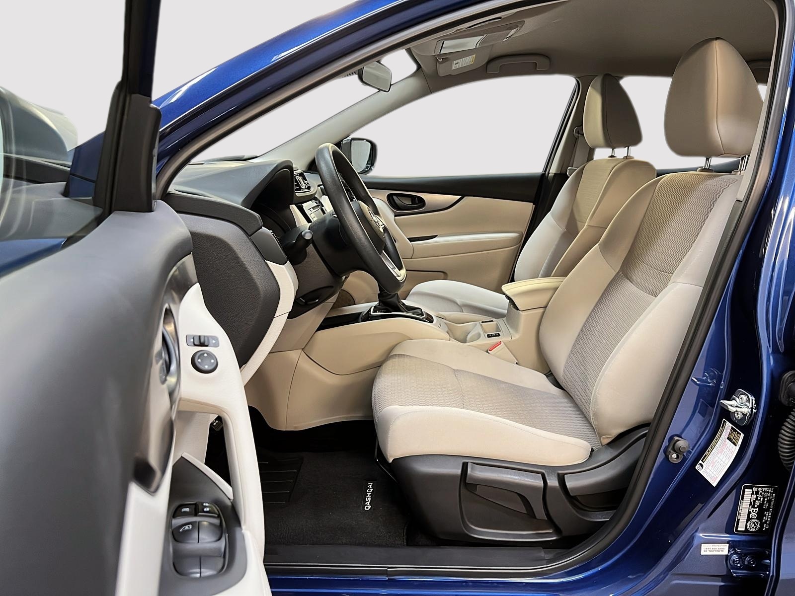 Nissan Qashqai S 4RM 2023 - image #7