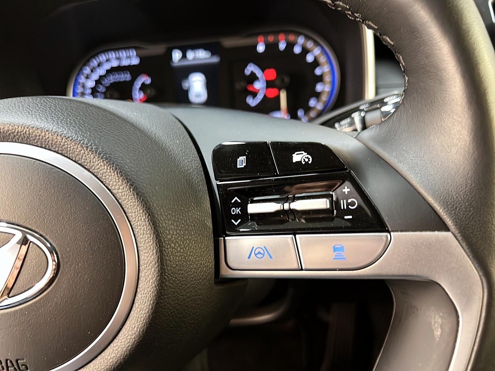 Hyundai Tucson PREFERRED NAV 4RM 2024 - image #19