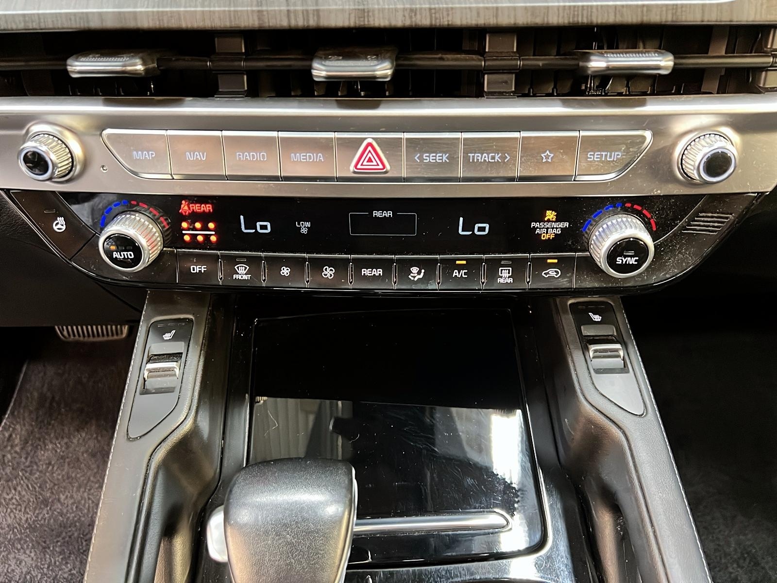 Kia TELLURIDE EX CUIR TOIT NAV 4RM 2024 - image #17