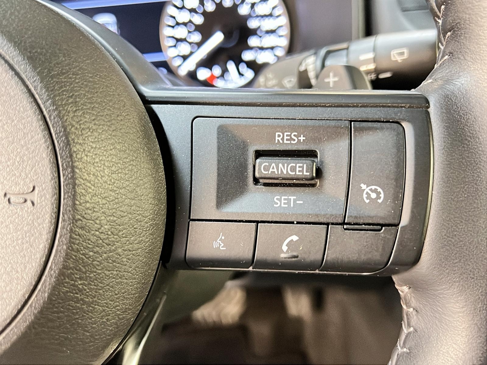 Nissan Rogue 2023 - Image #18