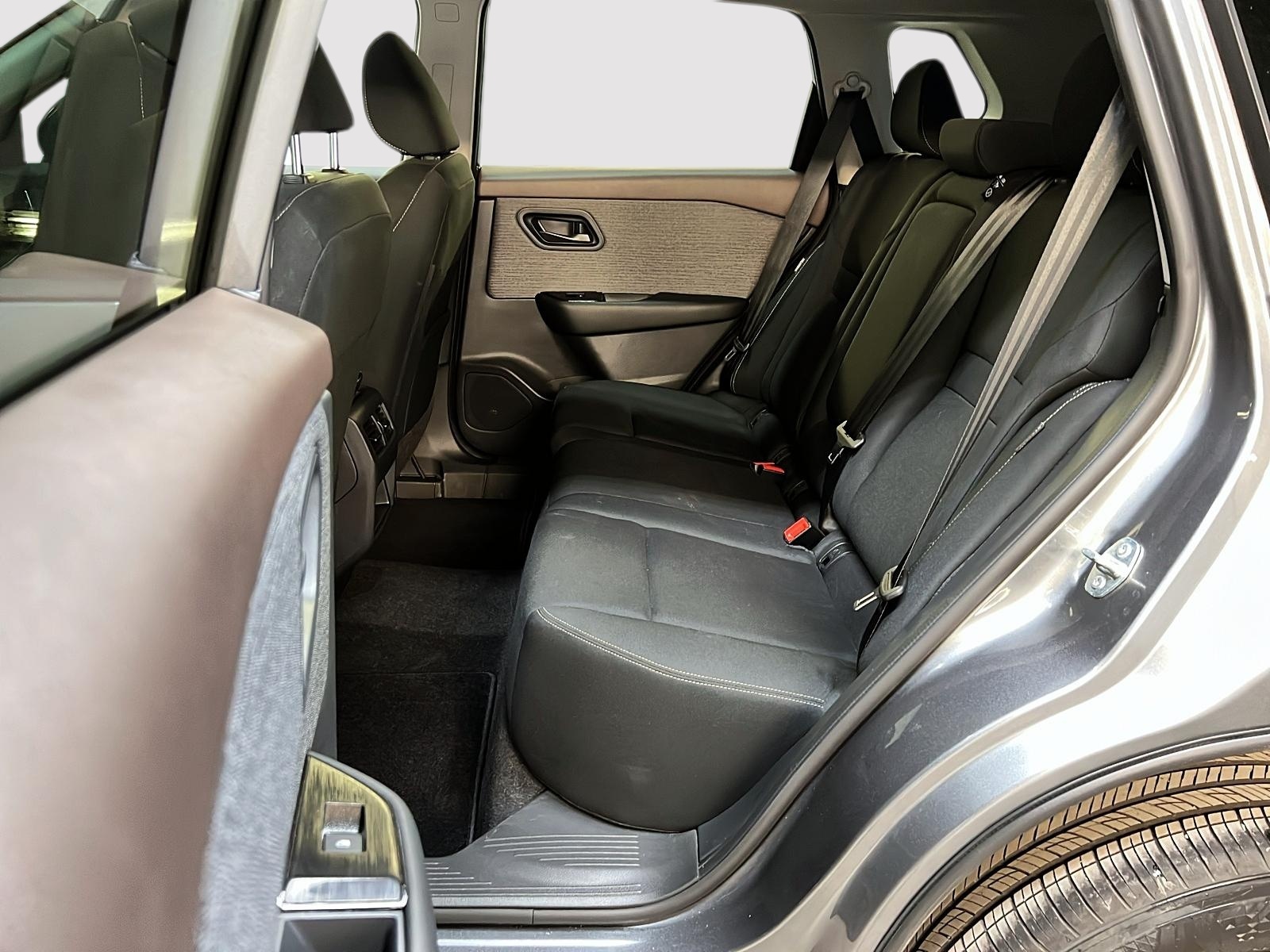 Nissan Rogue S 4RM 2023 - image #9