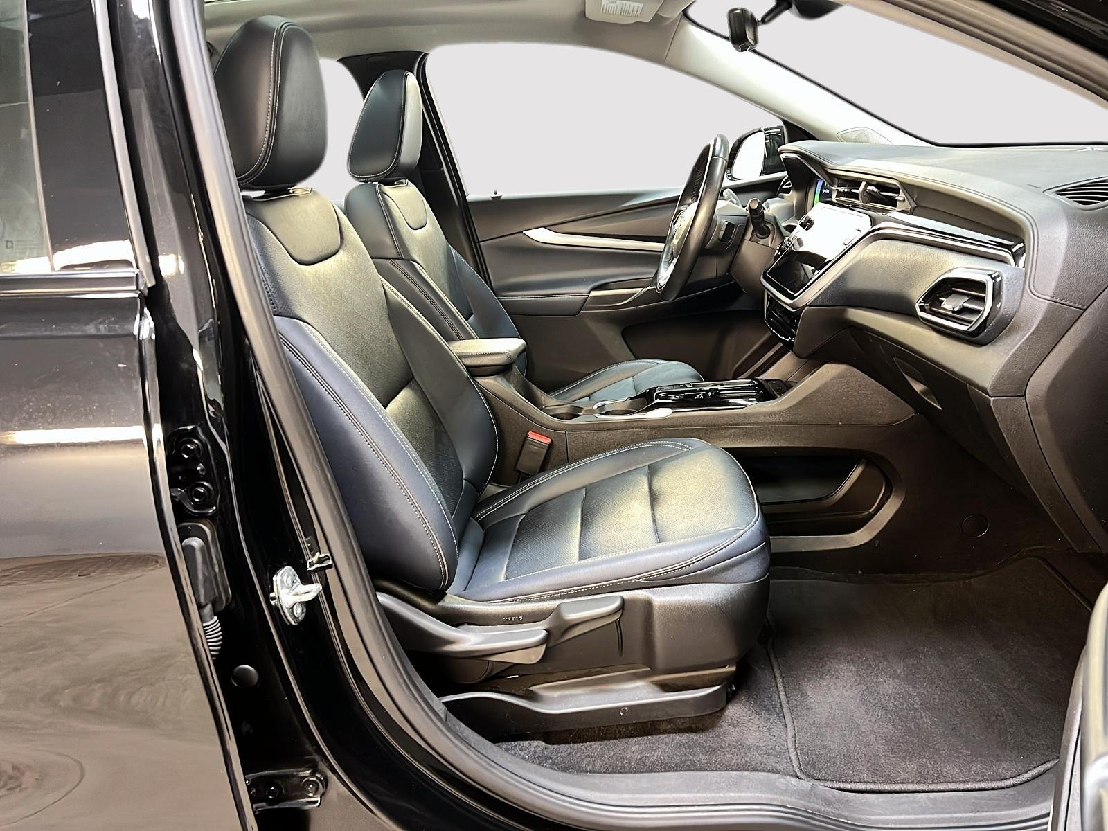 Chevrolet Bolt EUV 2022 - Image #8