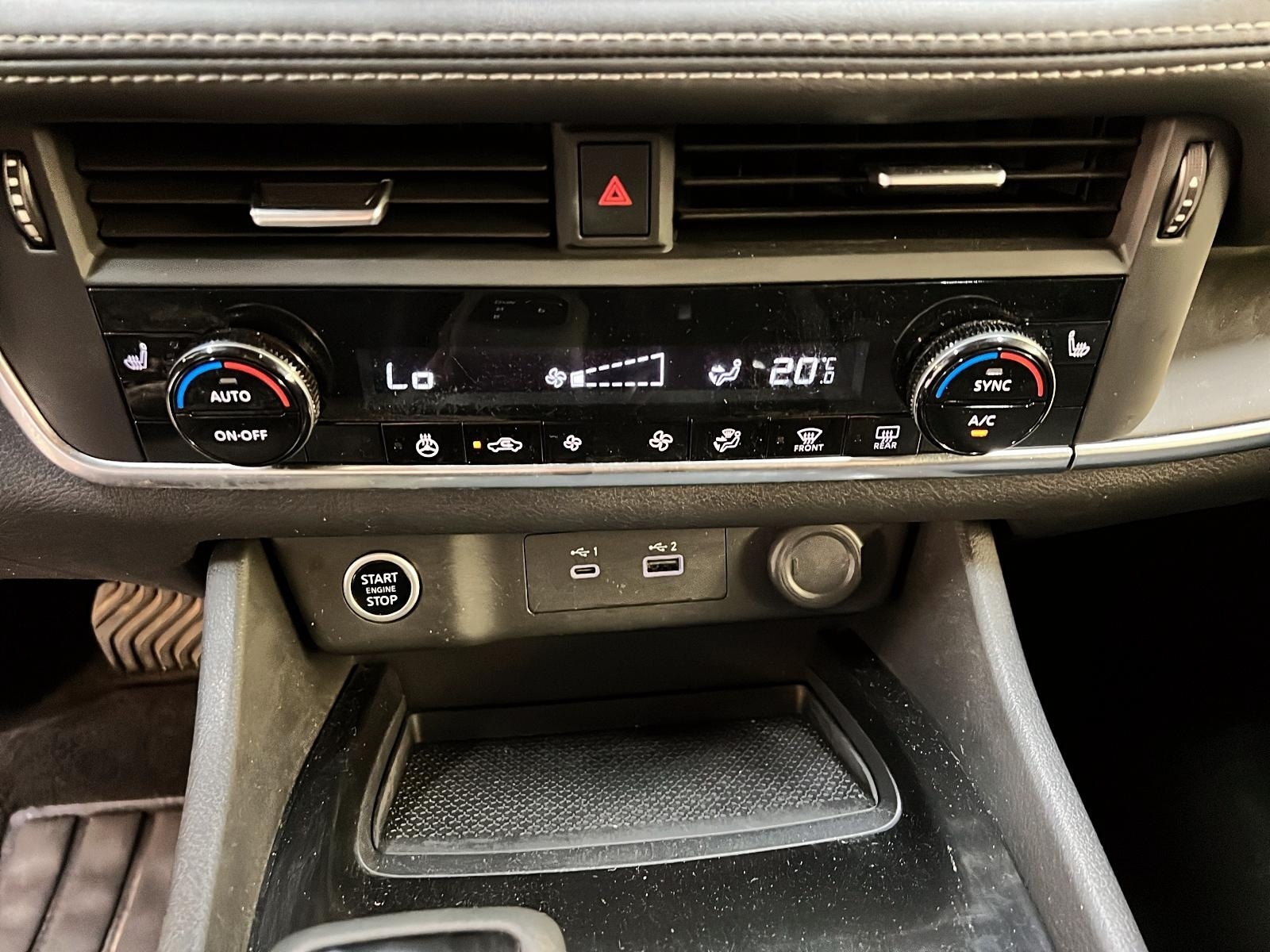 Nissan Rogue 2022 - Image #14