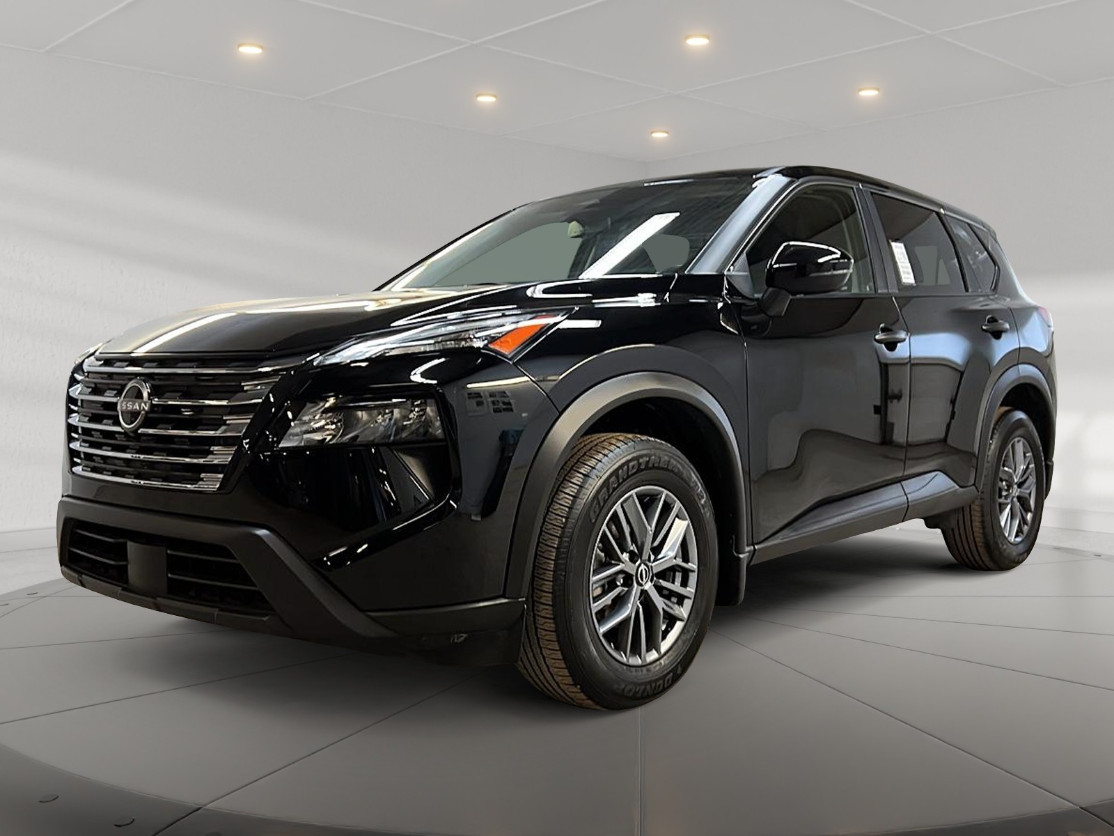 Nissan Rogue S 4RM 2024 - image #1