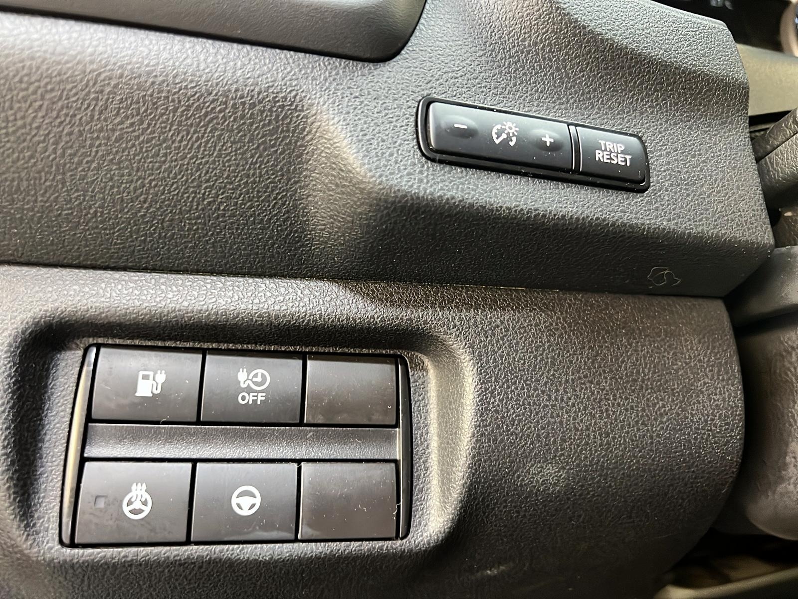 Nissan Leaf 2023 - Image #21