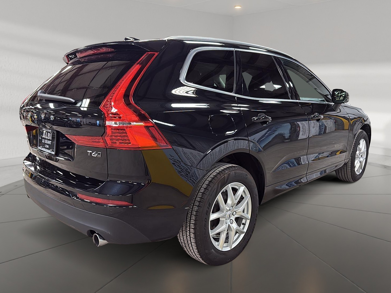 Volvo XC60 2021 - Image #4
