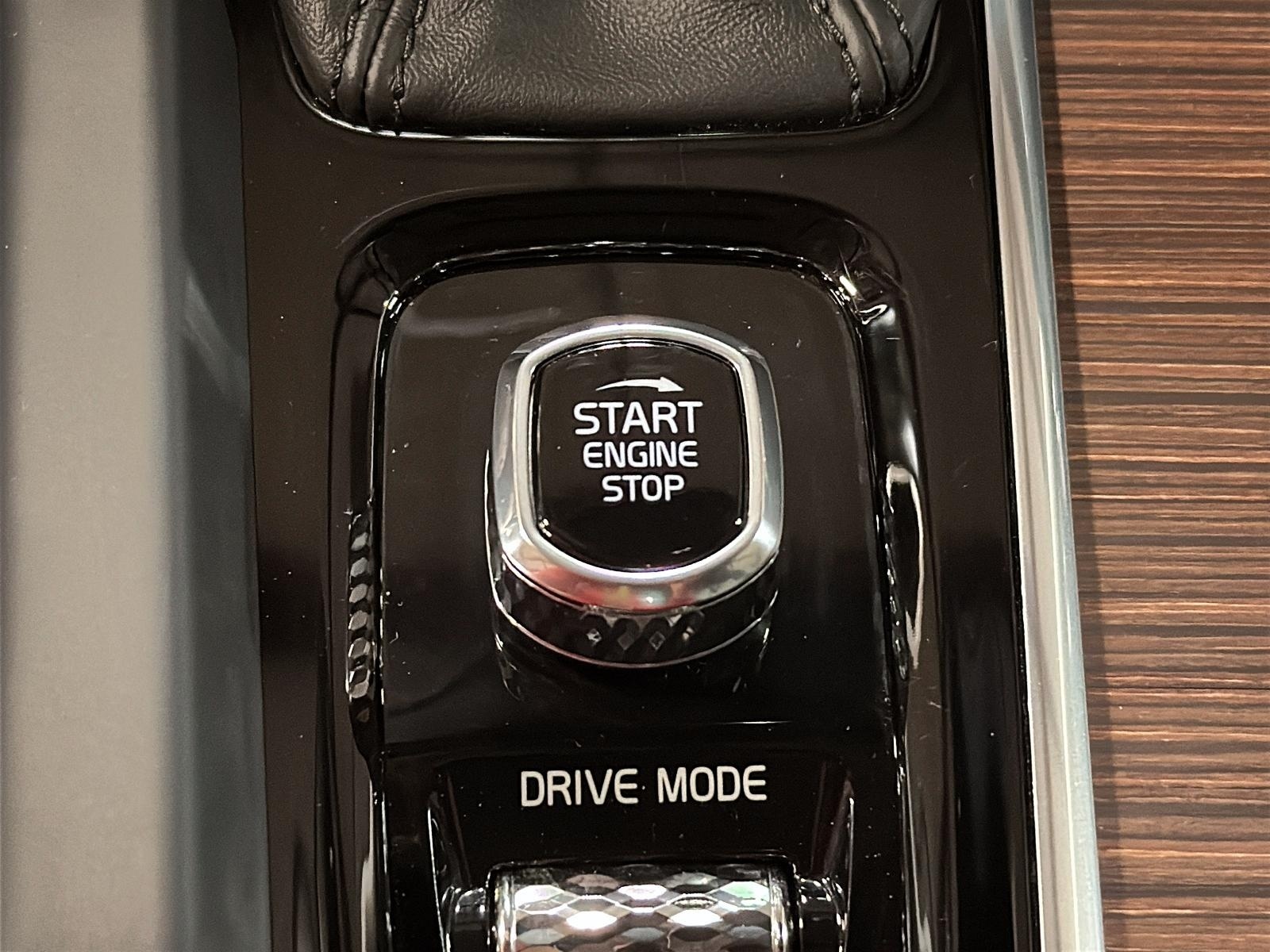 Volvo XC60 2021 - Image #19