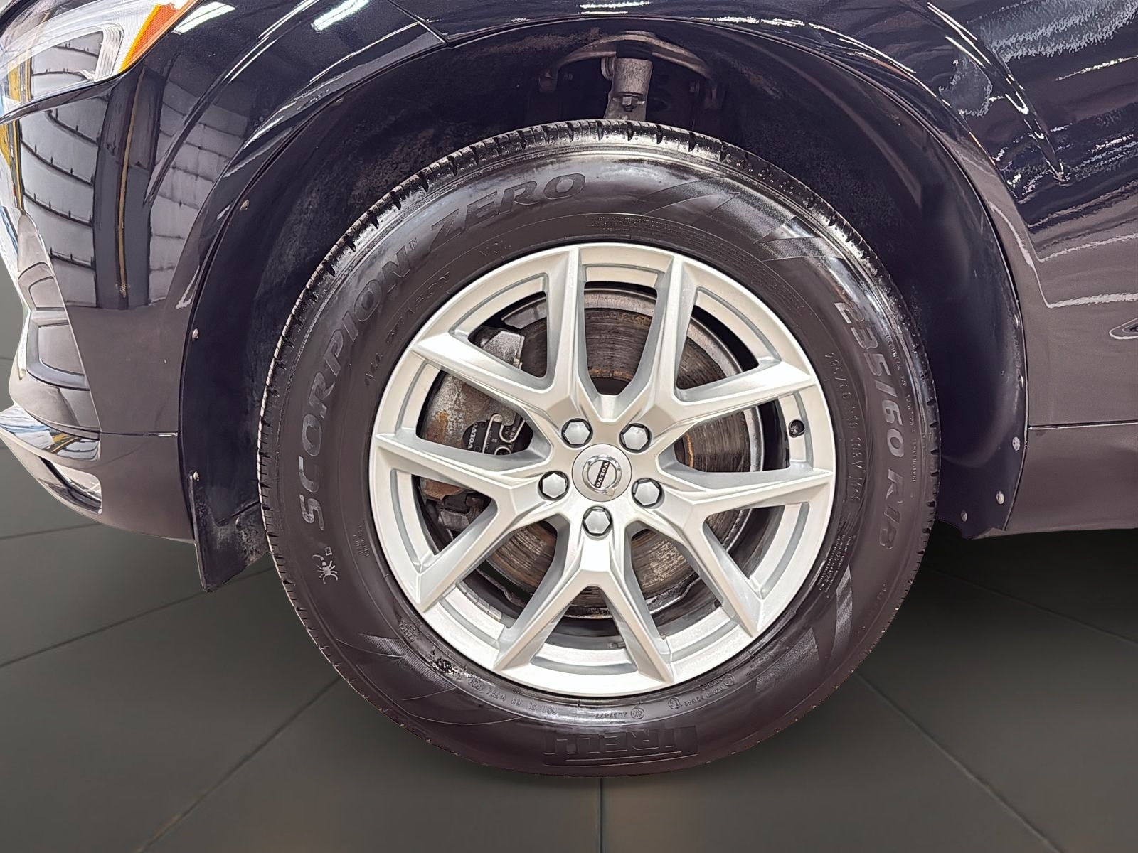 Volvo XC60 T6 MOMENTUM CUIR TOIT PANO NAV 4RM 2021 - image #29