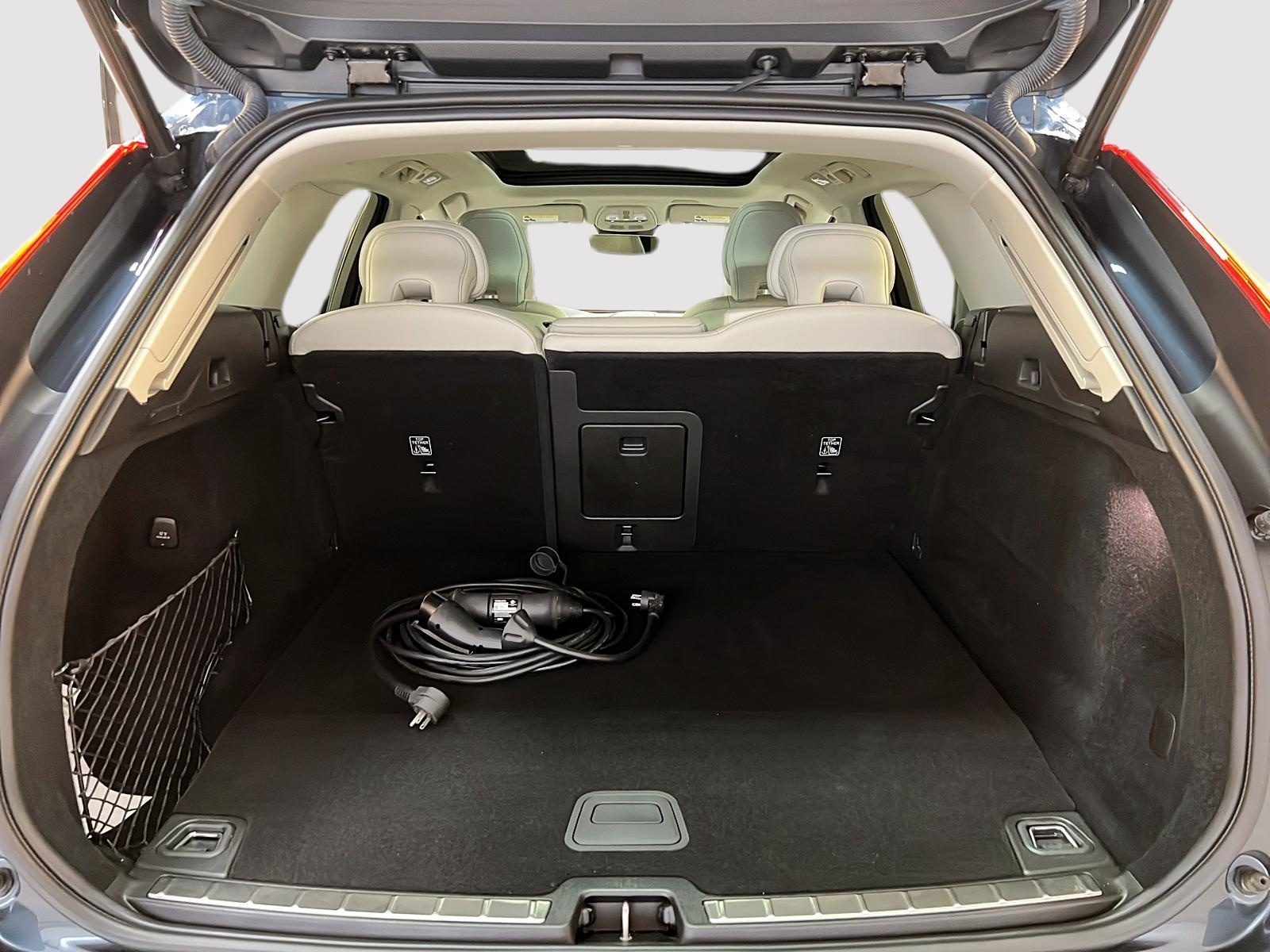 Volvo XC60 2024 - Image #15