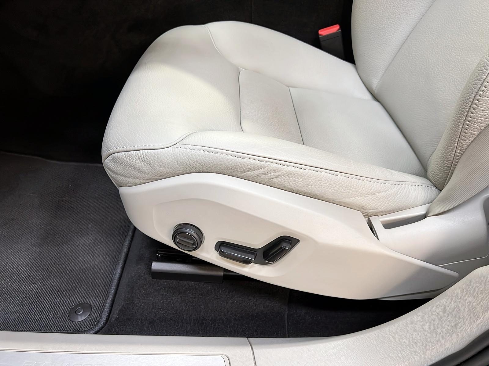 Volvo XC60 2024 - Image #28