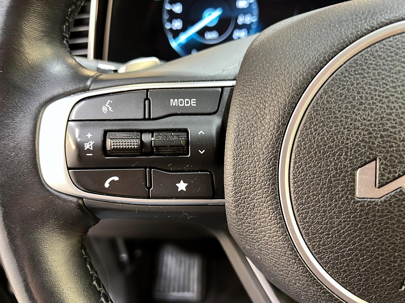 Kia Sportage SX HYBRID 1.6T CUIR TOIT PANO NAV 4RM 2023 - image #22