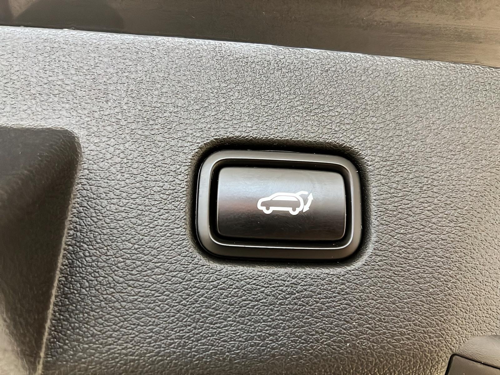 Kia Sportage SX HYBRID 1.6T CUIR TOIT PANO NAV 4RM 2023 - image #14
