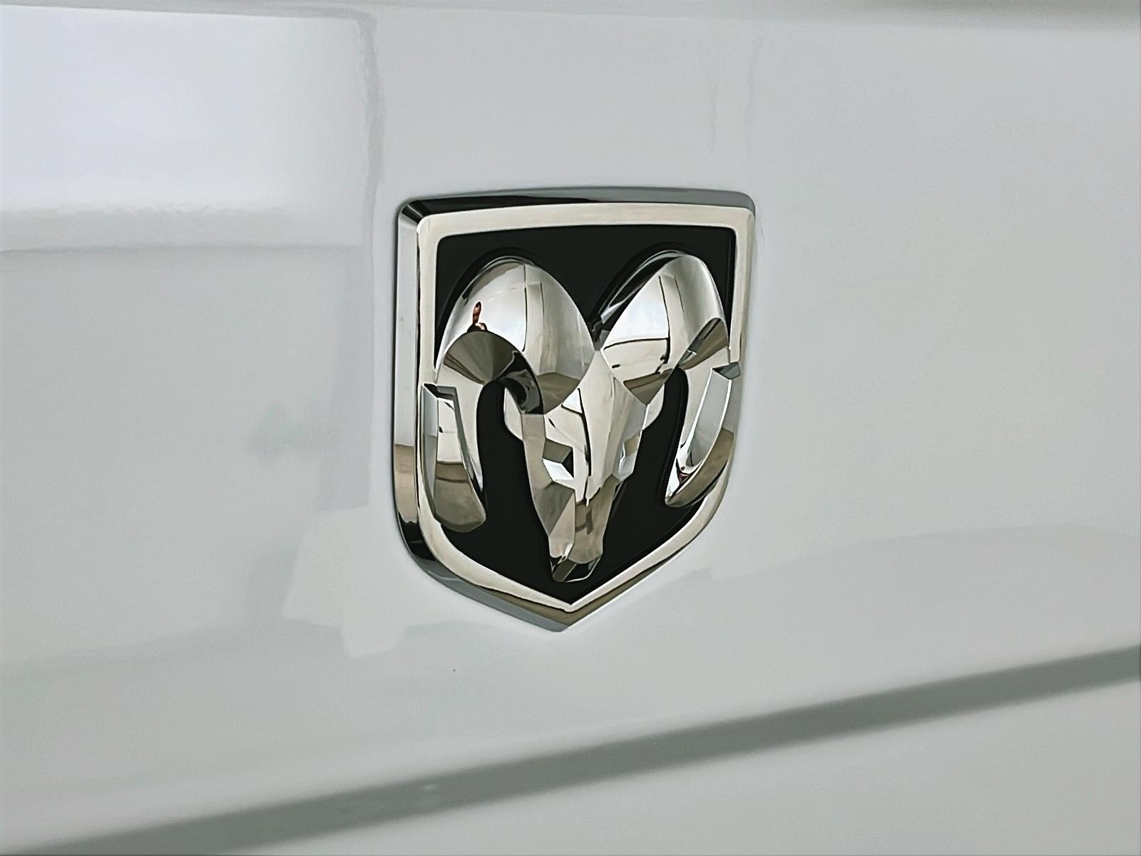 RAM 1500 Classic 2023 - Image #24