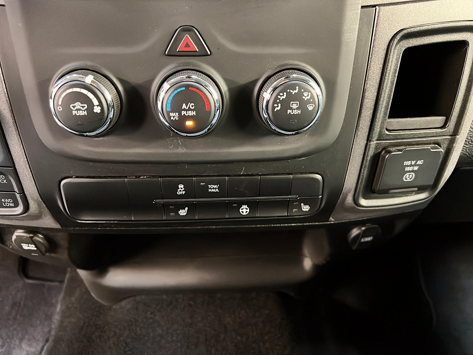 RAM 1500 Classic 2023 - Image #14