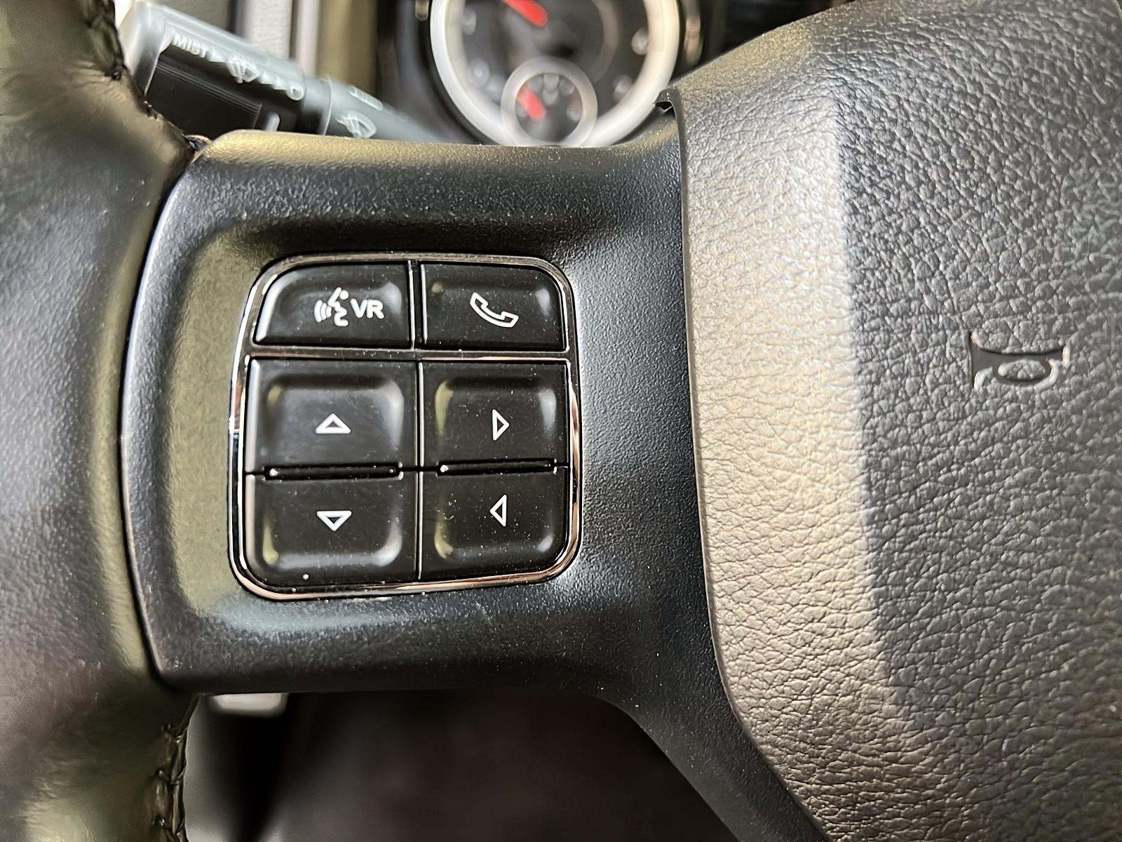 RAM 1500 Classic 2023 - Image #18