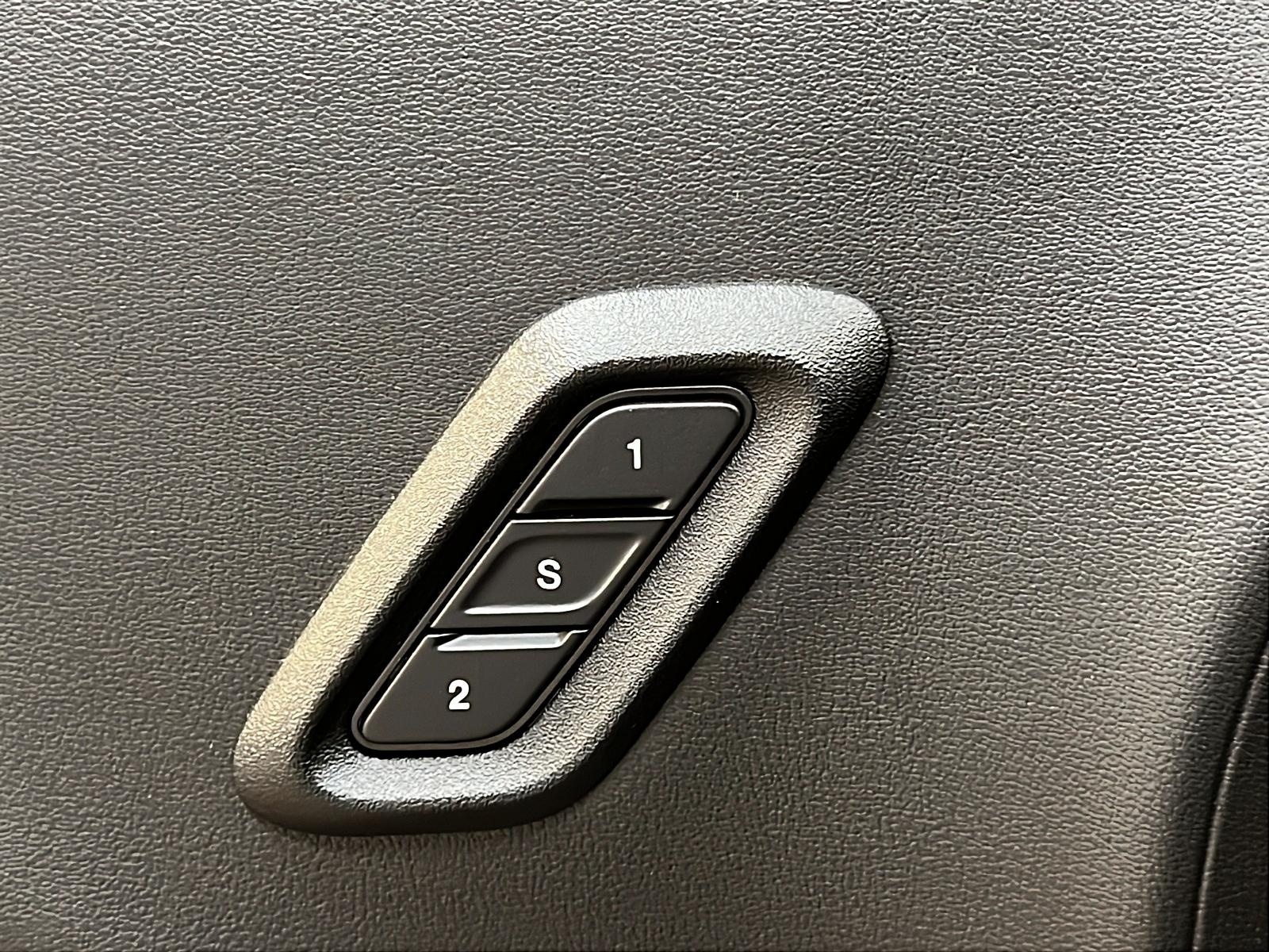 Dodge Challenger GT PLUS BLACKTOP TOIT 4RM 2023 - image #23