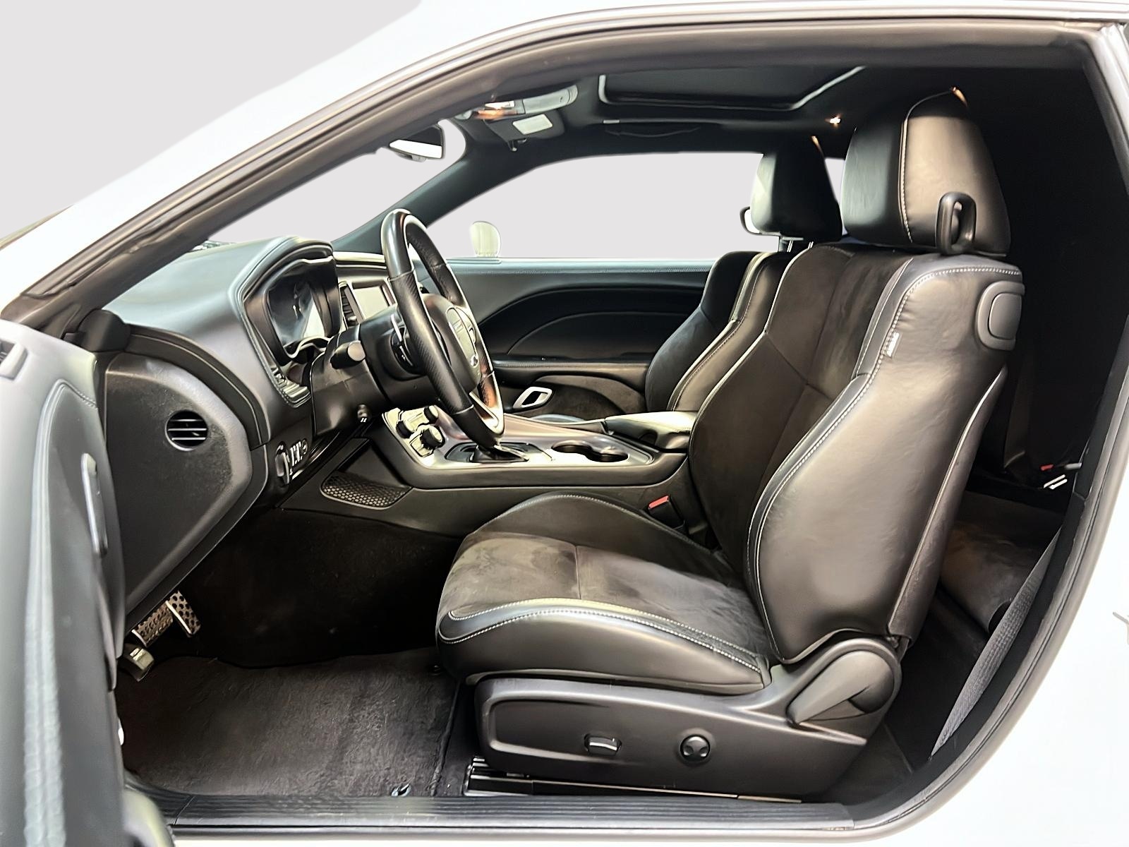 Dodge Challenger GT PLUS BLACKTOP TOIT 4RM 2023 - image #7