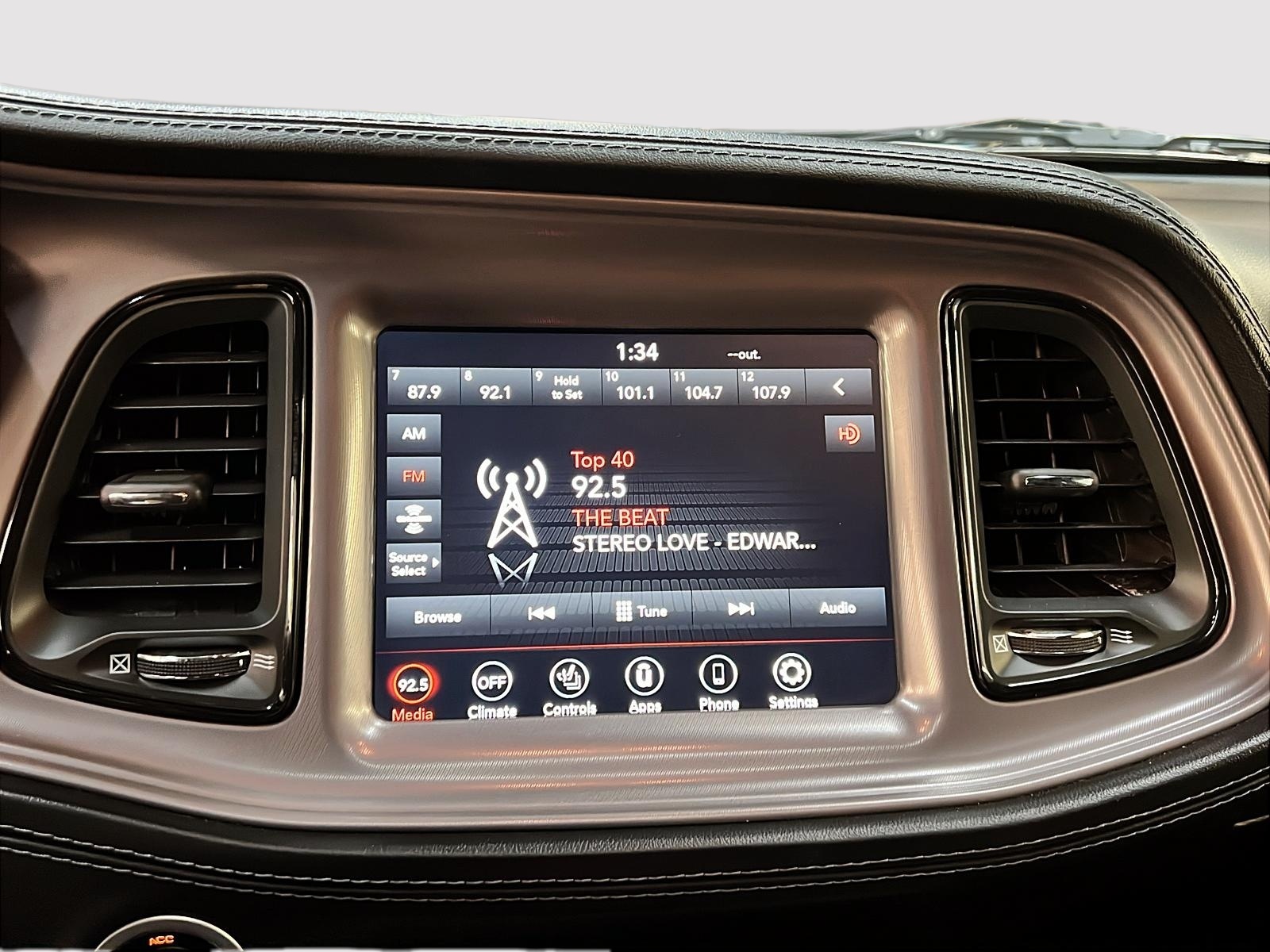 Dodge Challenger GT PLUS BLACKTOP TOIT 4RM 2023 - image #16